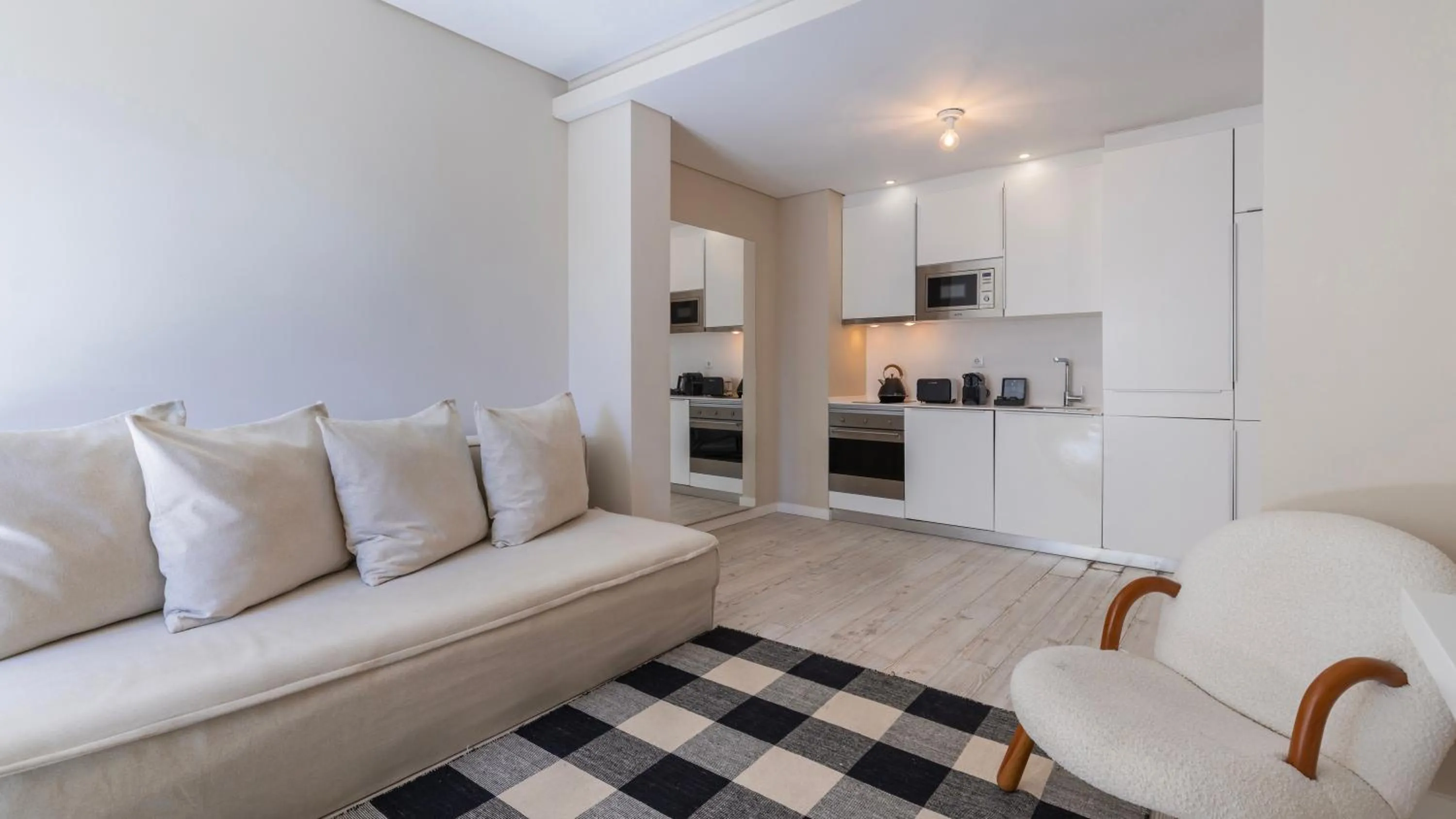 Kitchen or kitchenette in Carmo 43