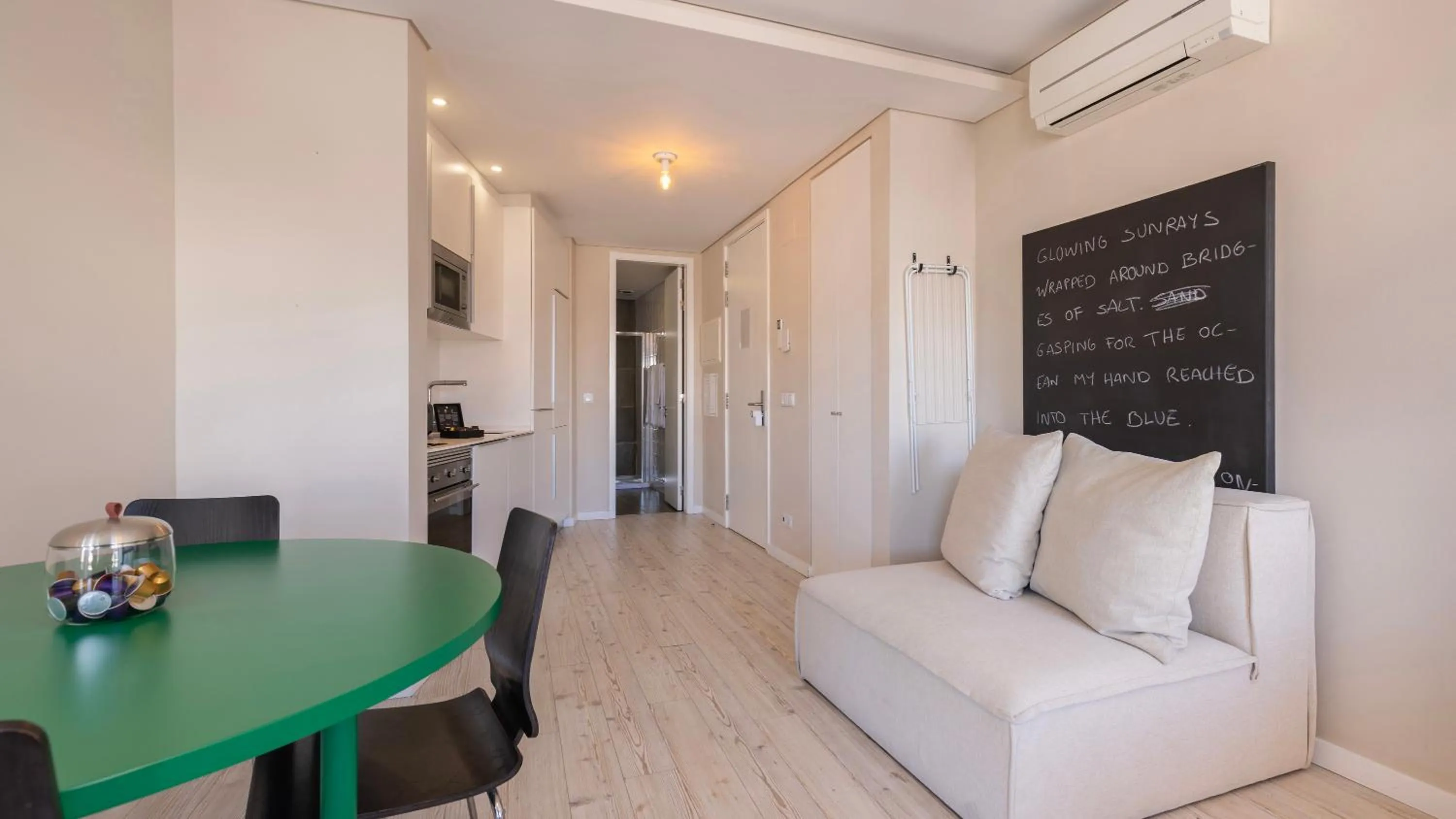 Seating area in Carmo 43