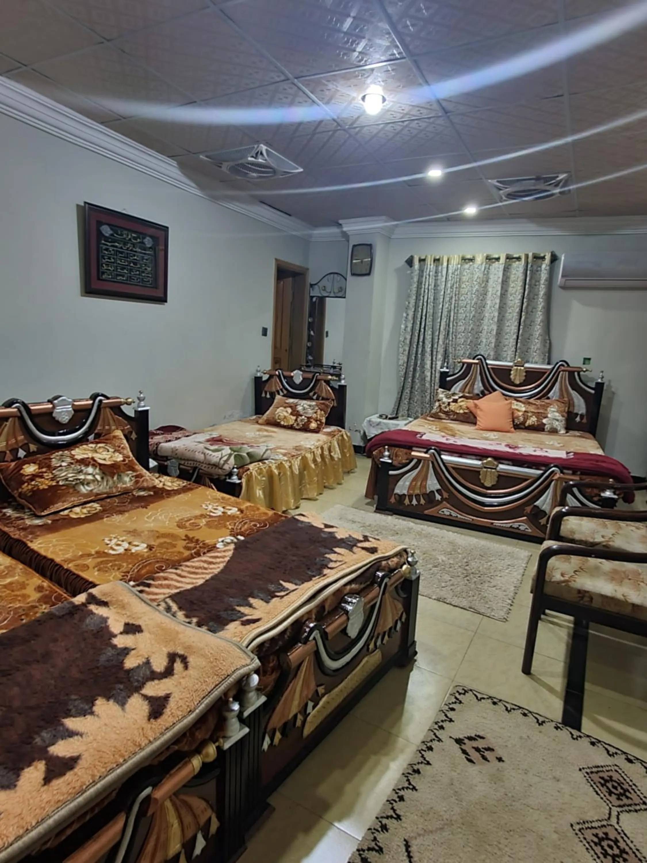 Bed in AK Hotel Abbottabad