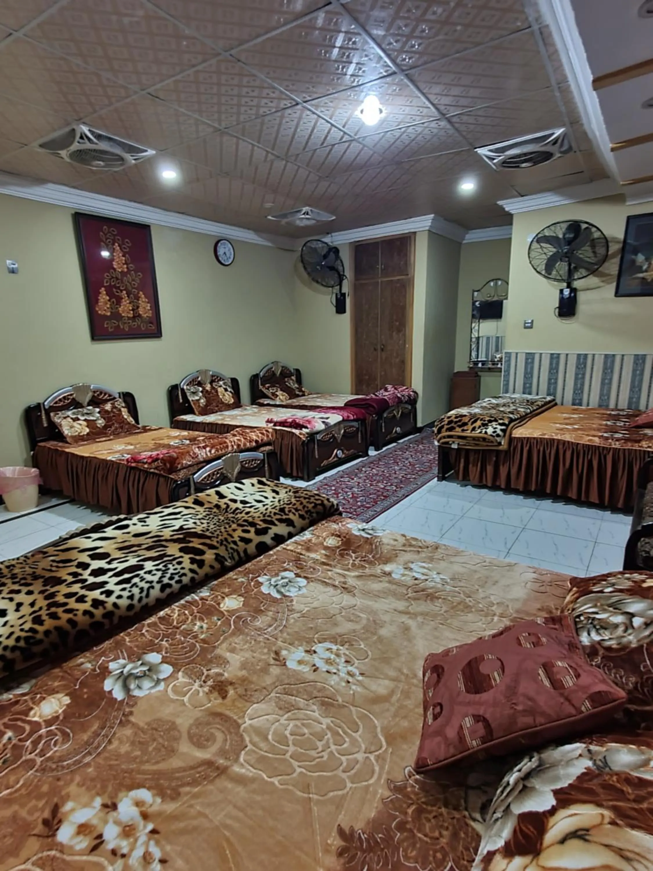 Bed in AK Hotel Abbottabad