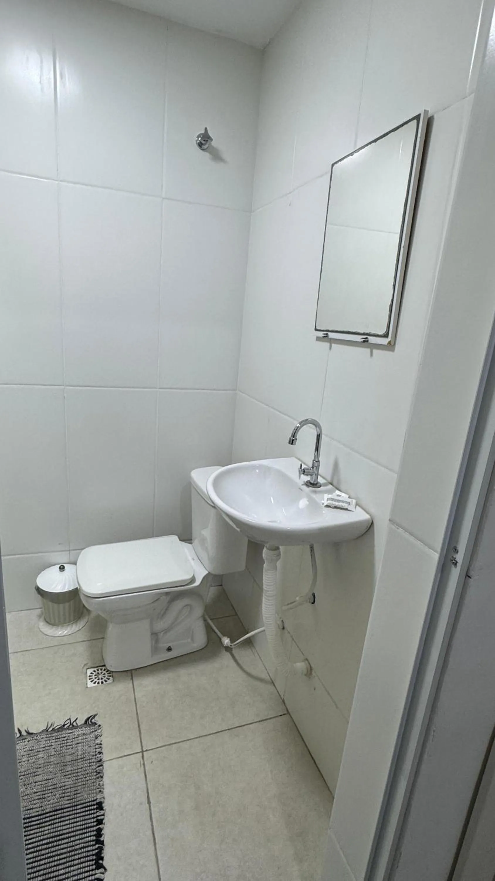 Bathroom in Maracanã Hostel Sport Bar