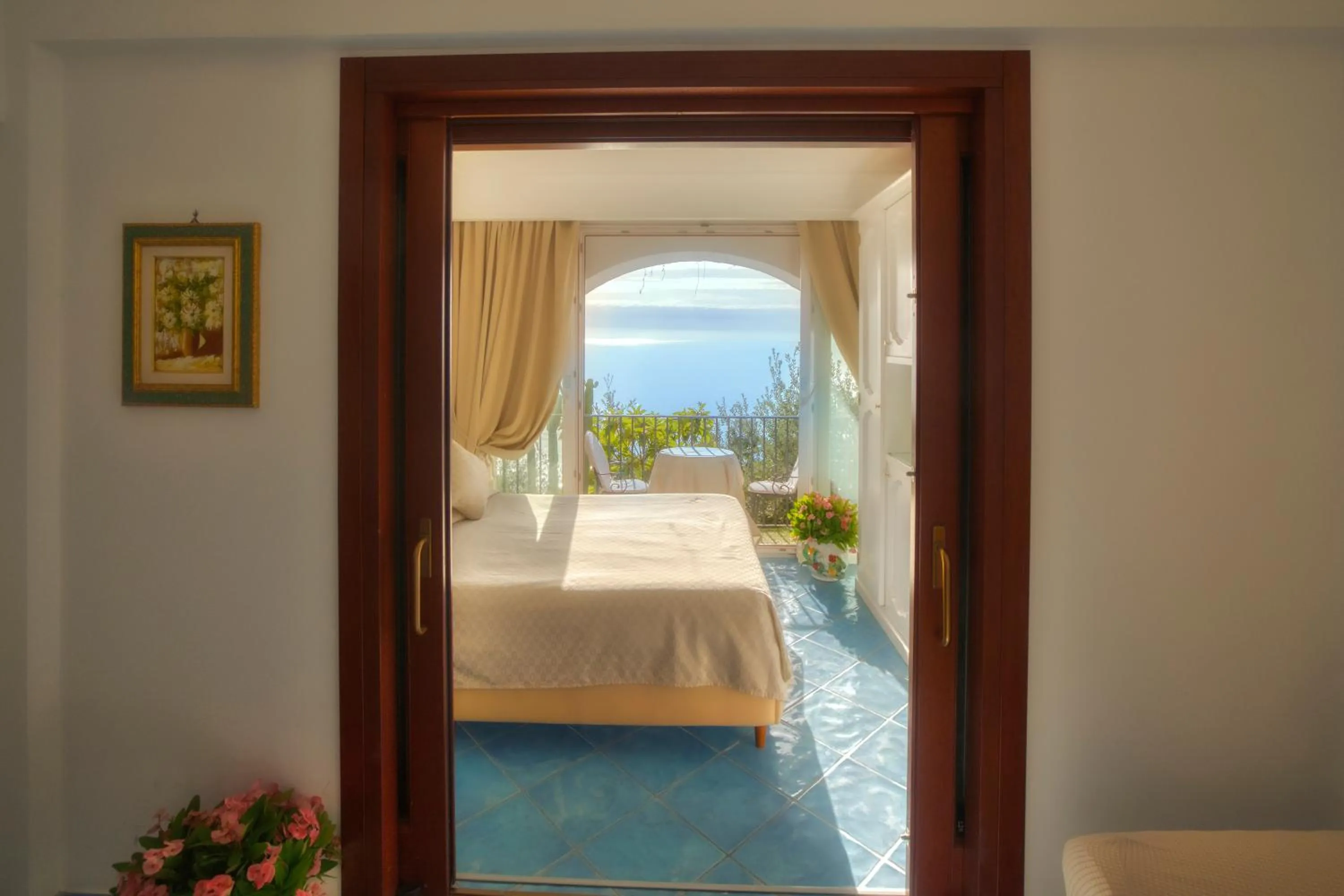 Bed in Albergo La Conca Azzurra