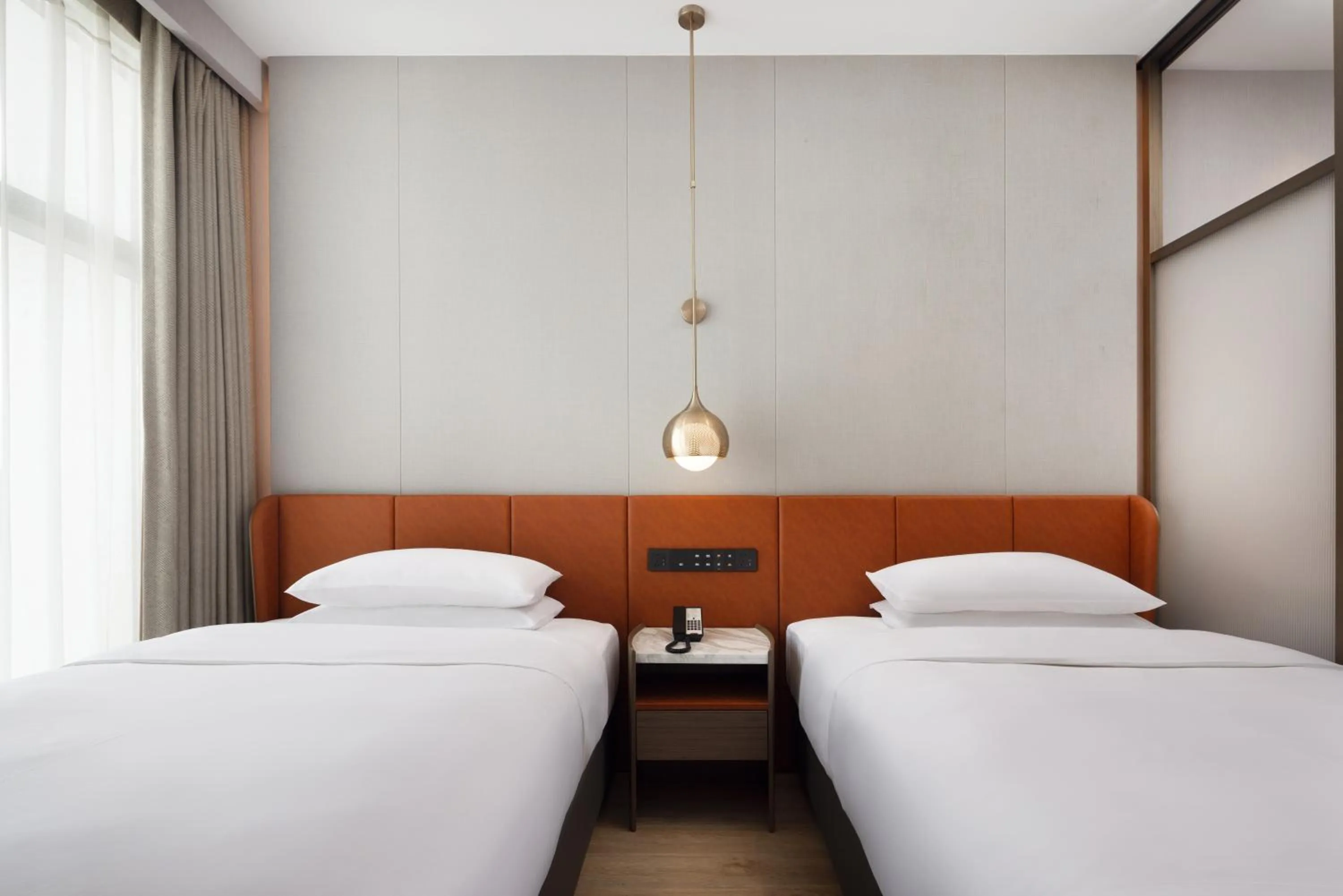 Bed in Home2 Suites by Hilton Guangzhou Huangpu Science City Free shuttle buses are provided during the Canton Fair