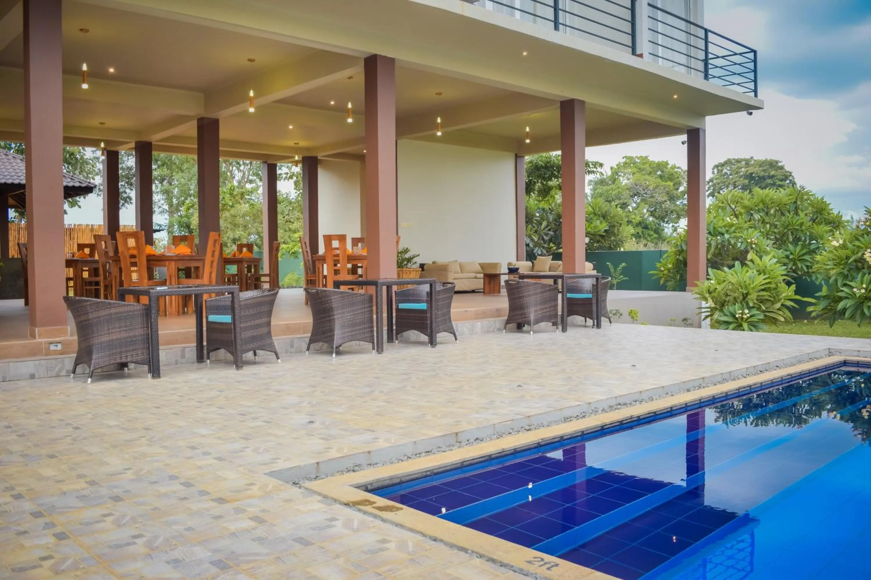 Restaurant/places to eat in Hotel Sigiriyaaya