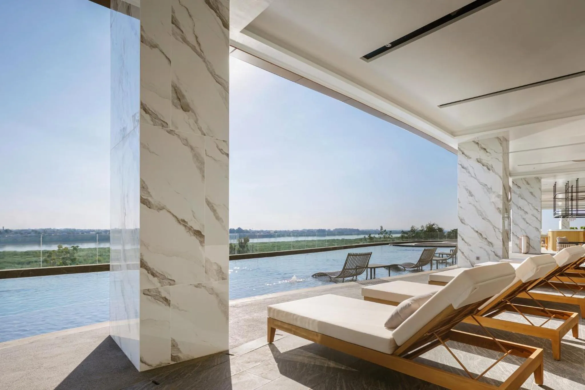 Area and facilities in Amari Vientiane