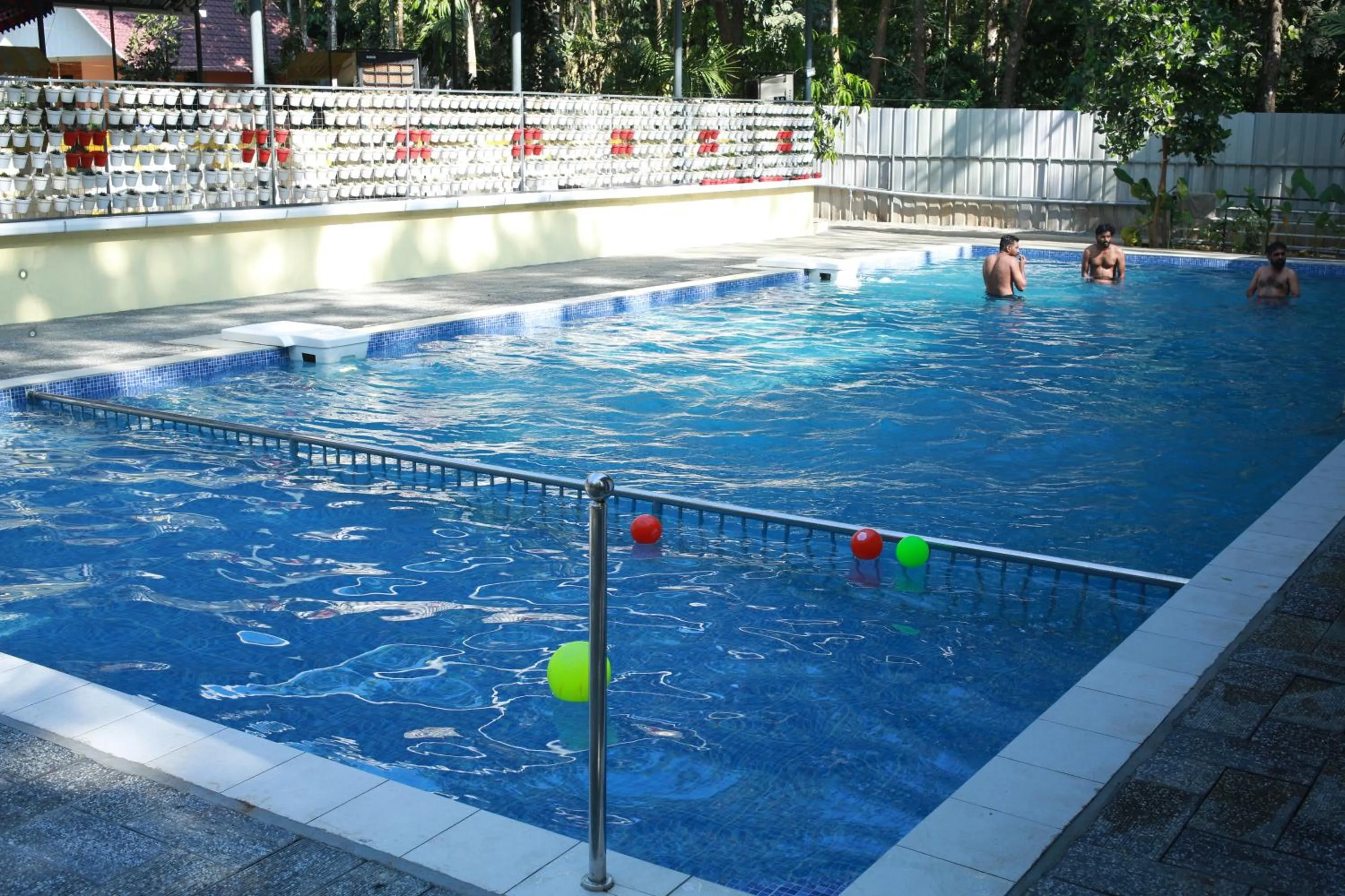 Karingens Resort
