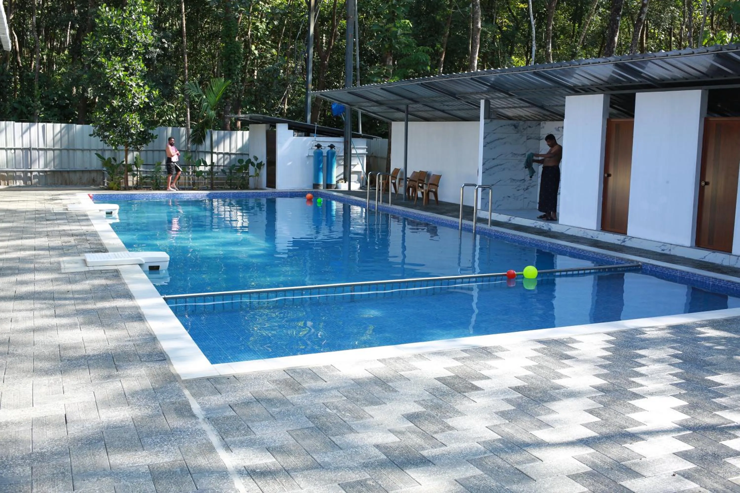 Karingens Resort
