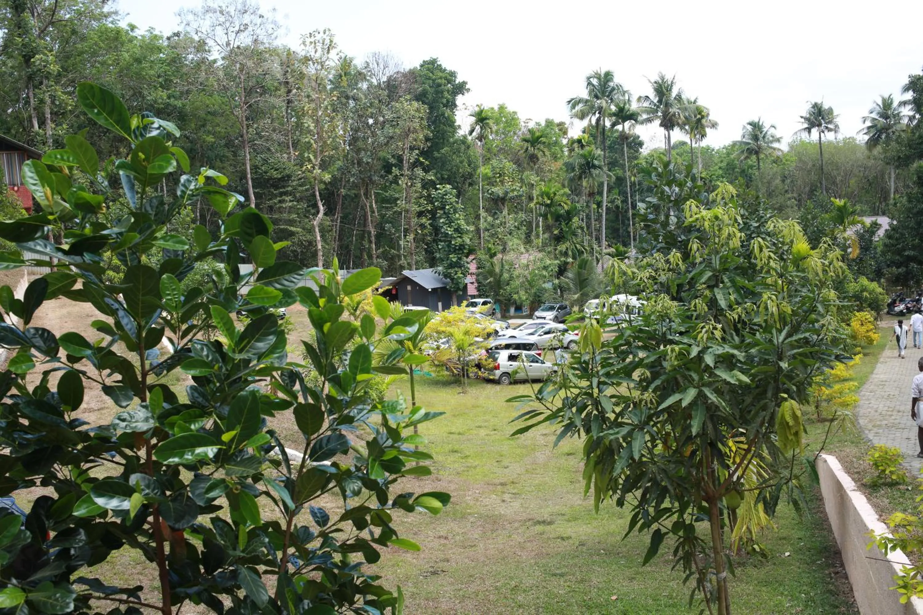 Karingens Resort