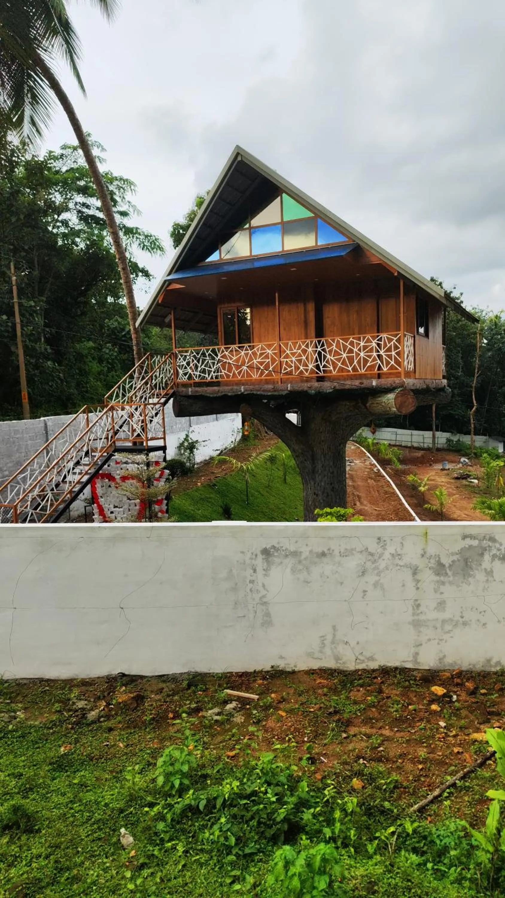 Karingens Resort