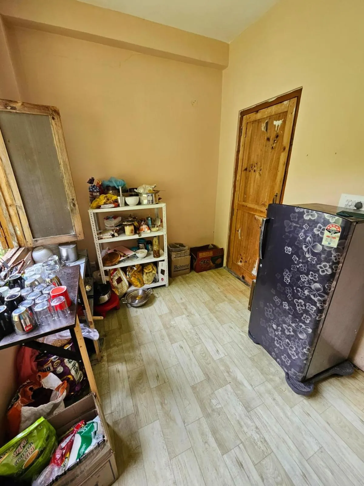 Kitchen or kitchenette in PREMALYA TRAILS By Tirtha