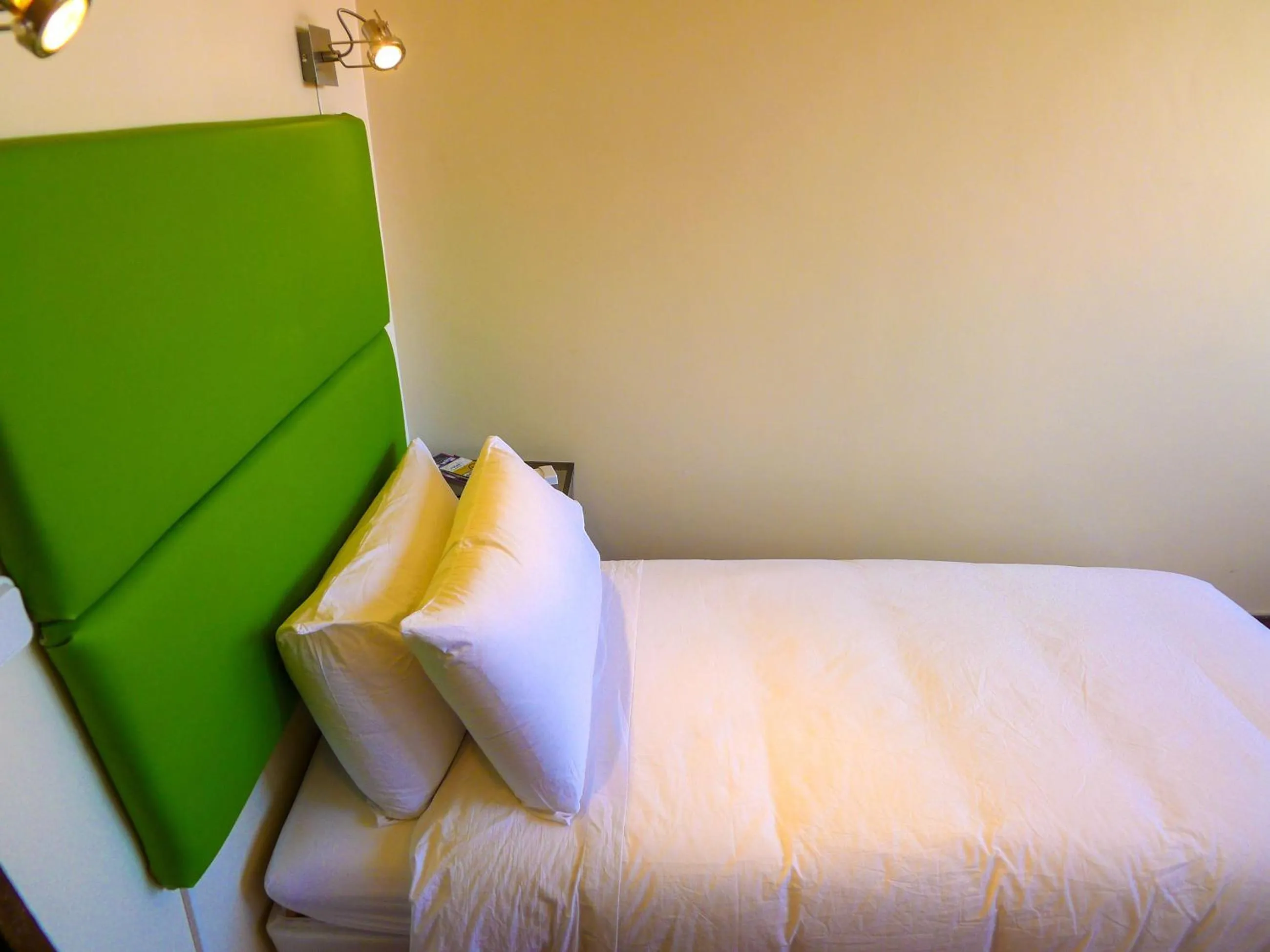 Bed in LV Premier Apartments Clerigos- RE1