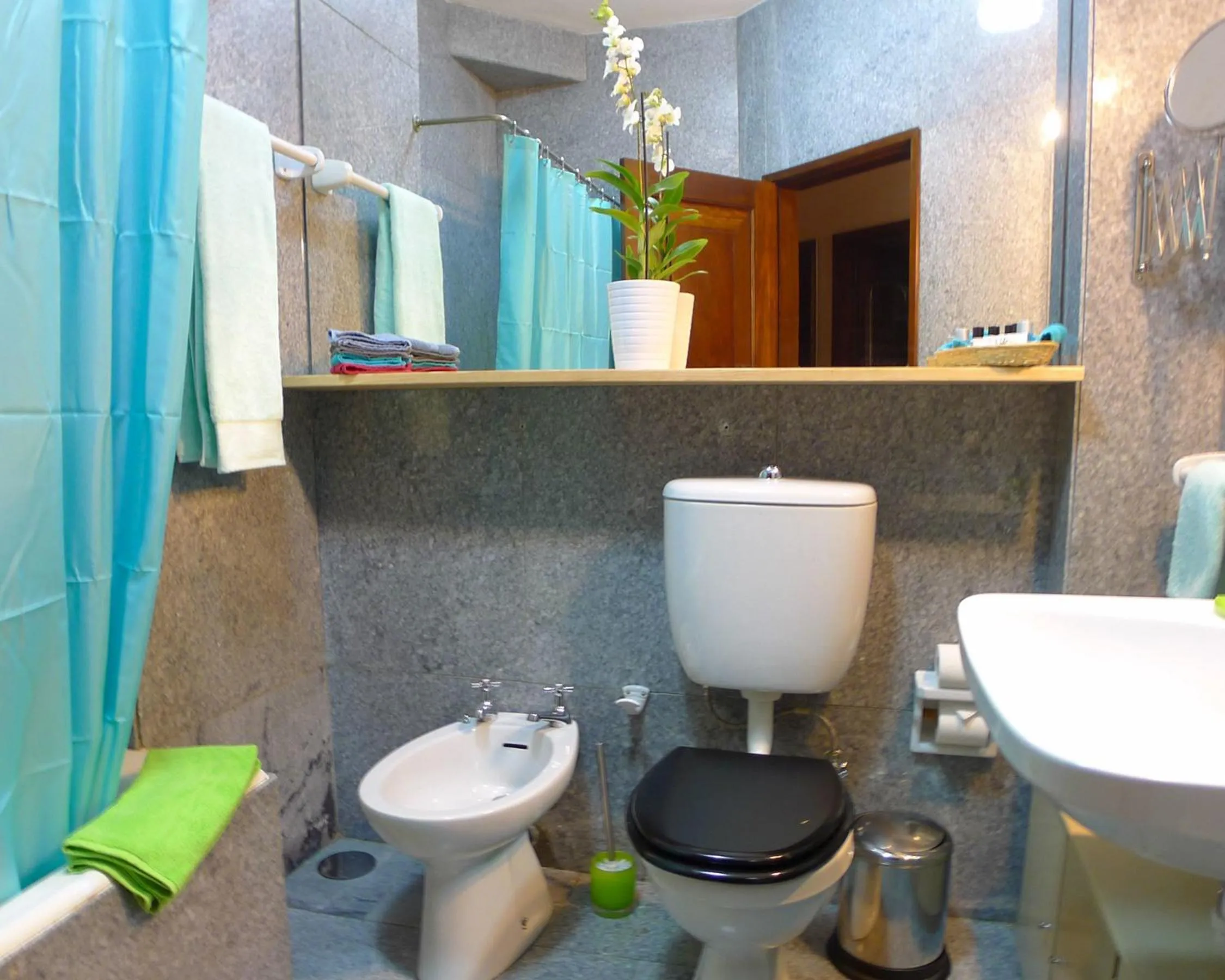 Bathroom in LV Premier Apartments Clerigos- RE1