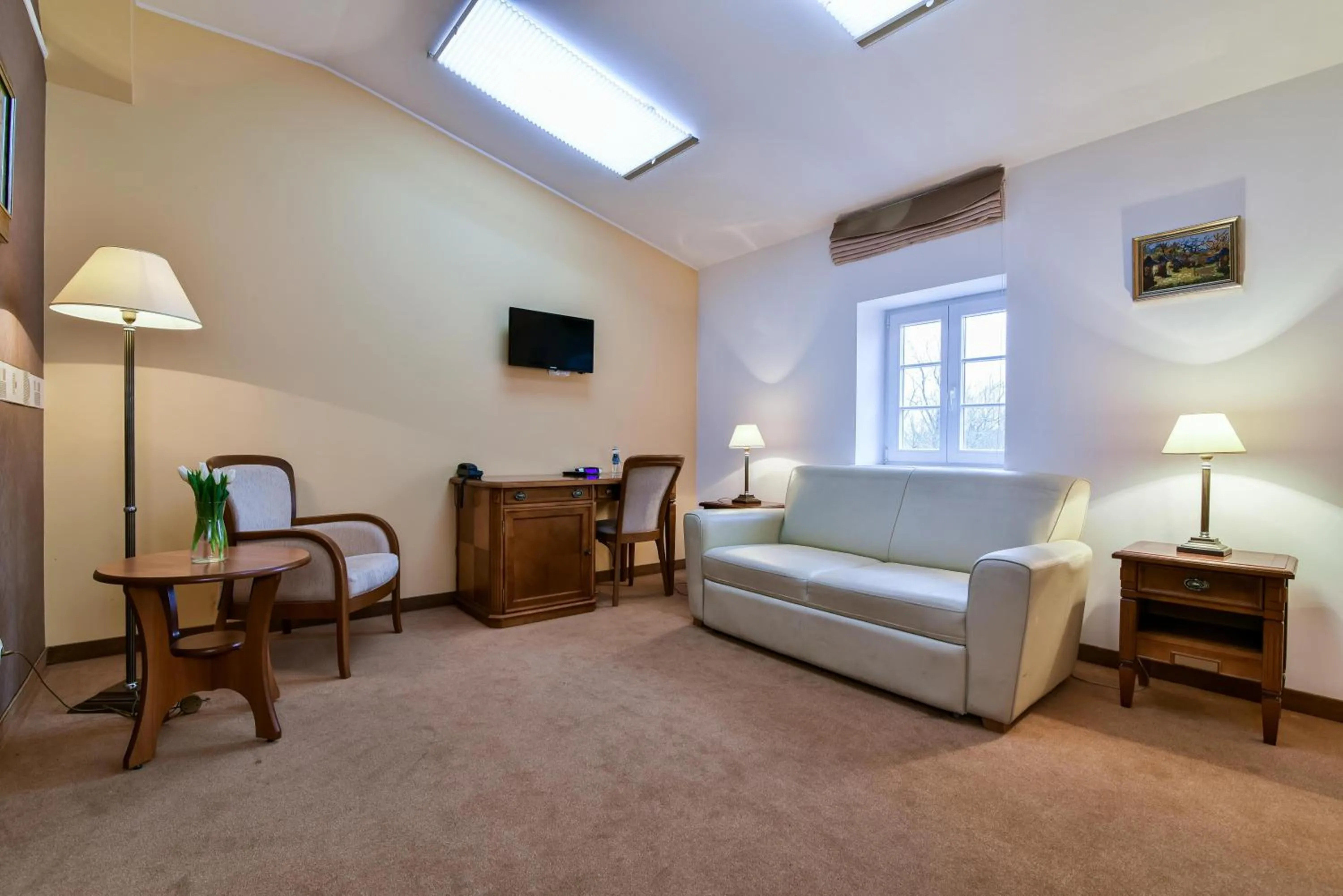 Living room, Bed in Hotel SPA Wieniawa