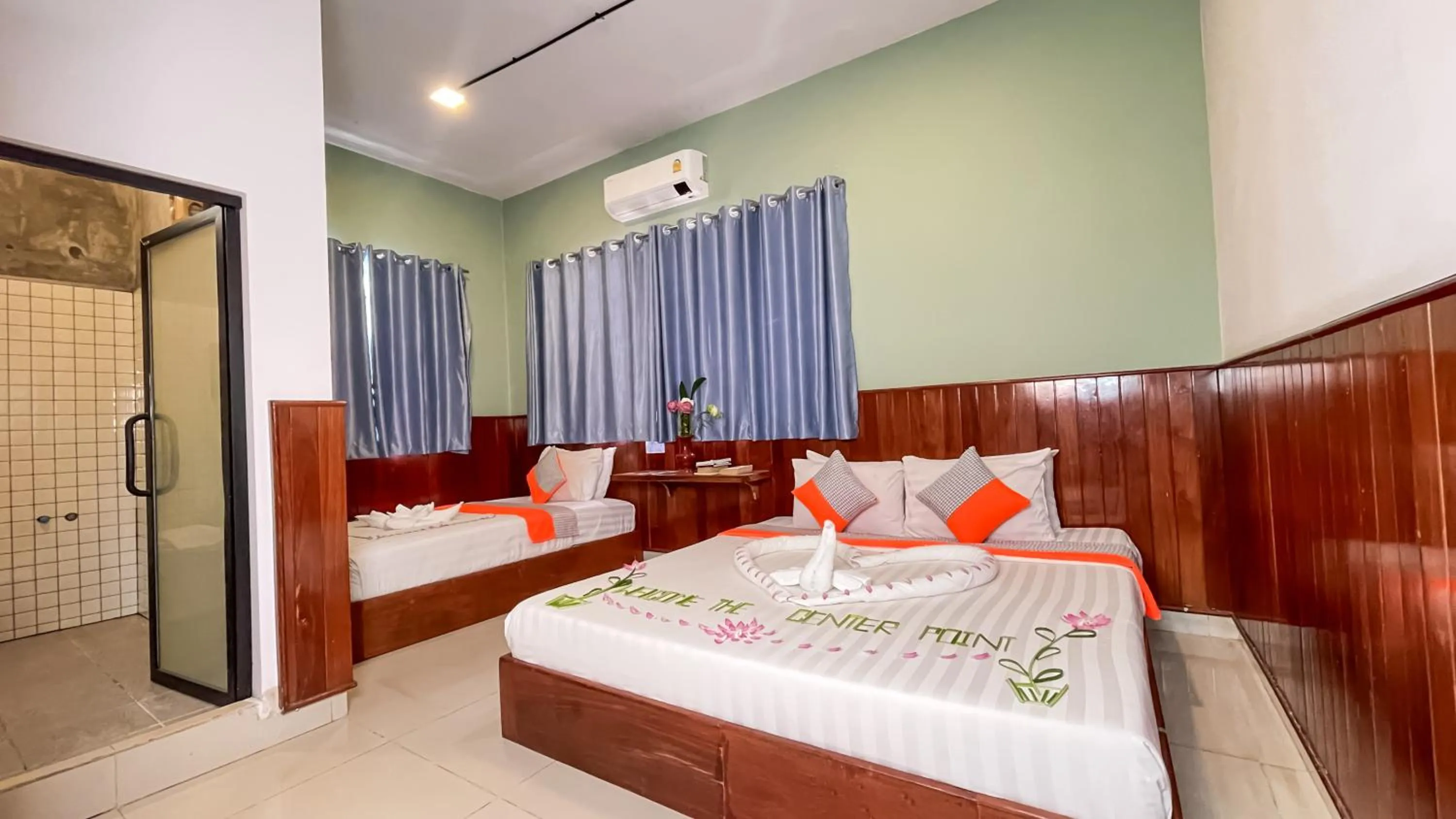 Bed in The Center Point