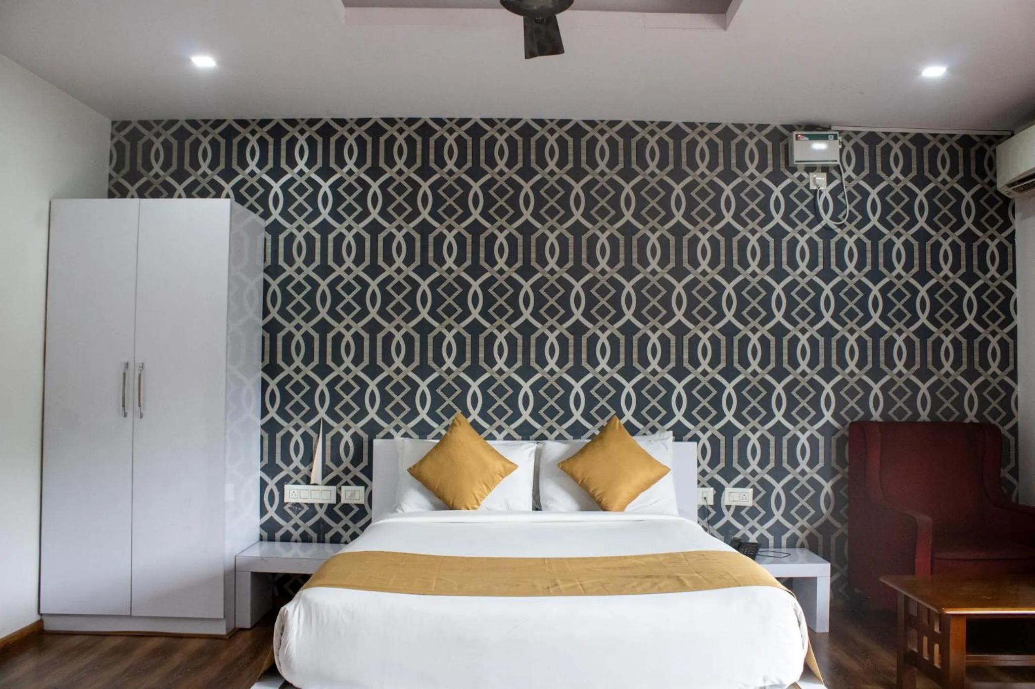 Bed in Mystic Hotel Koramangala