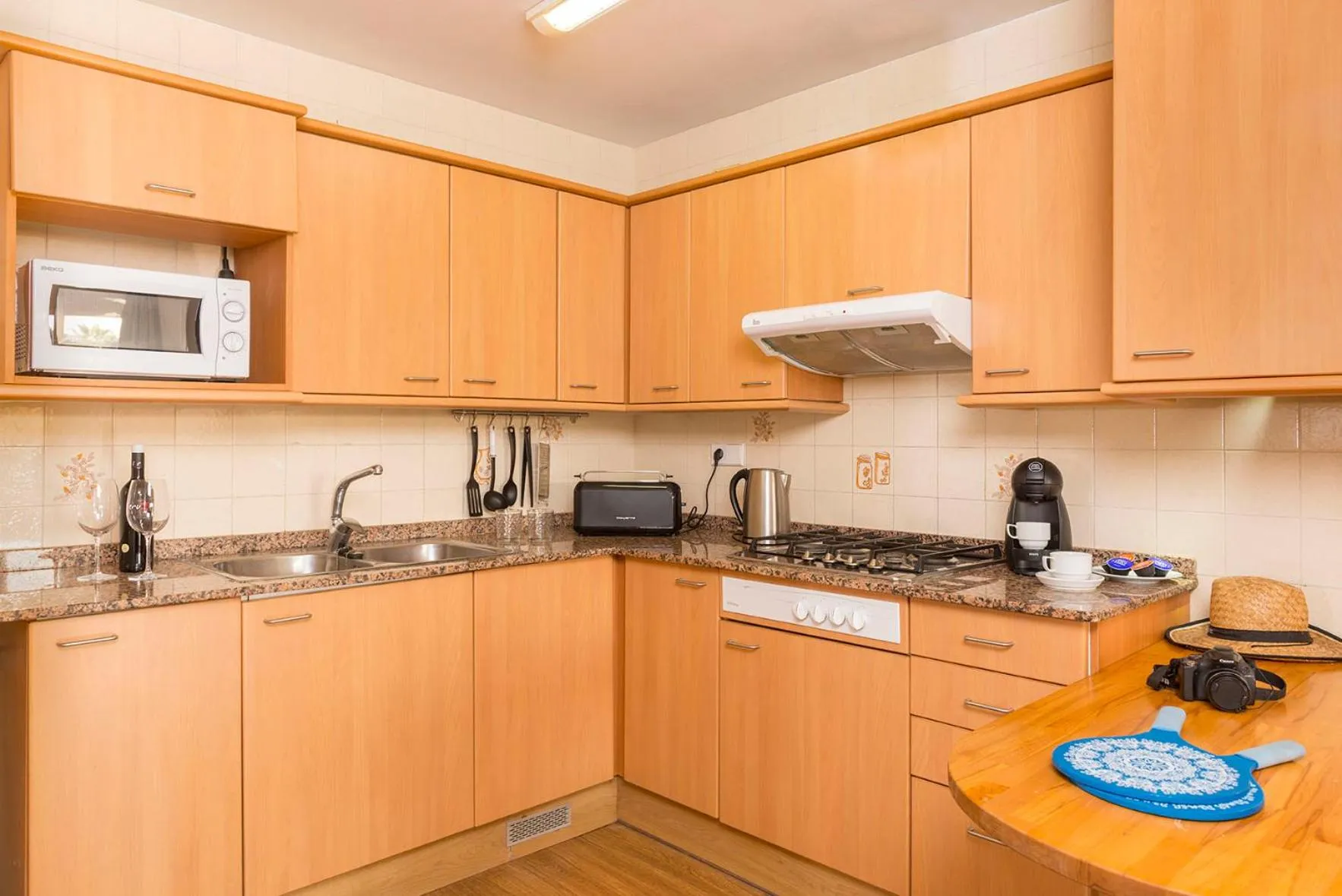 Kitchen or kitchenette in Apartaments Els Llorers