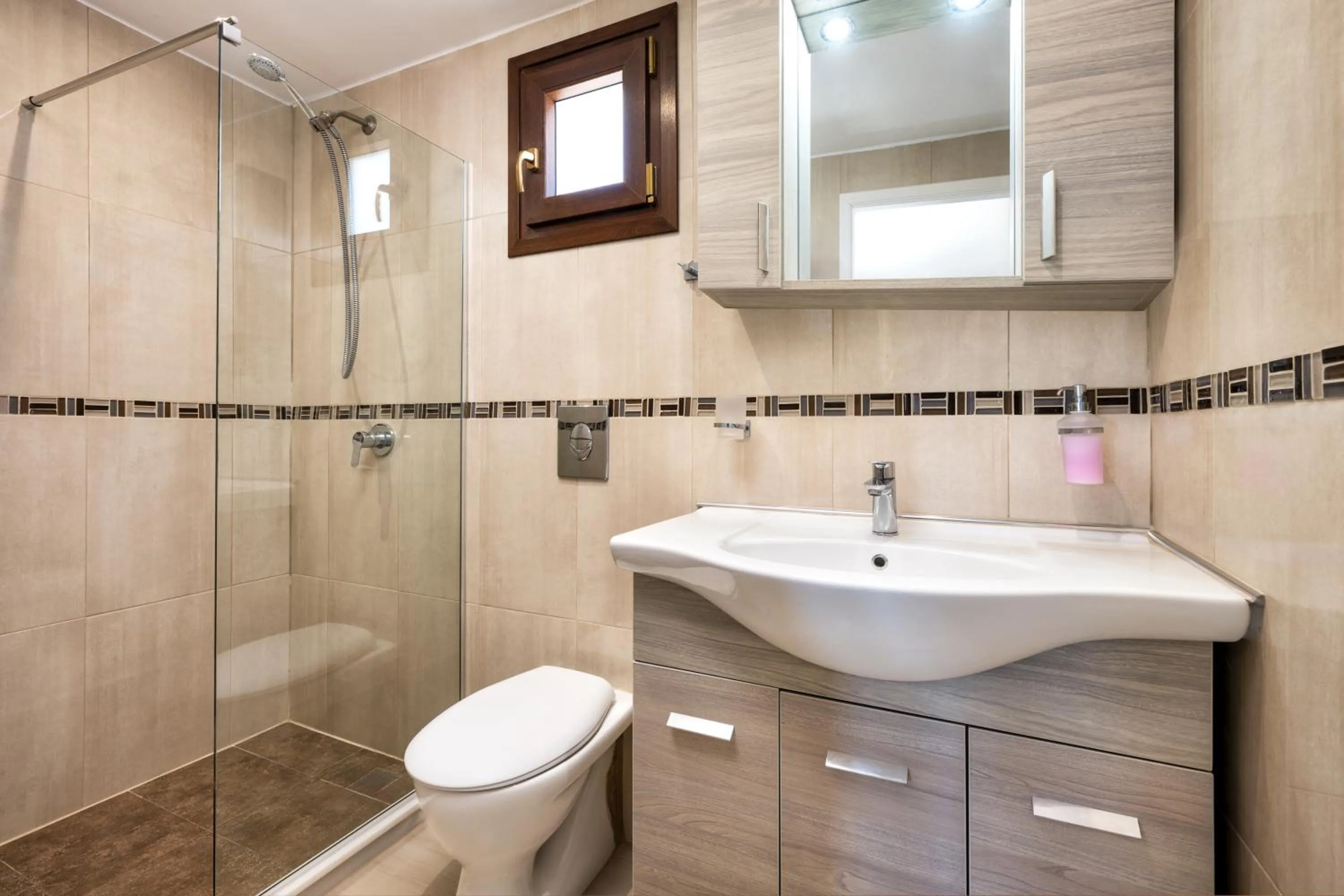 Santorinn Suites Fira