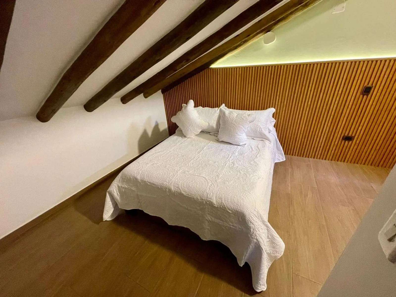 Photo of the whole room, Bed in Hotel Boutique Cenit