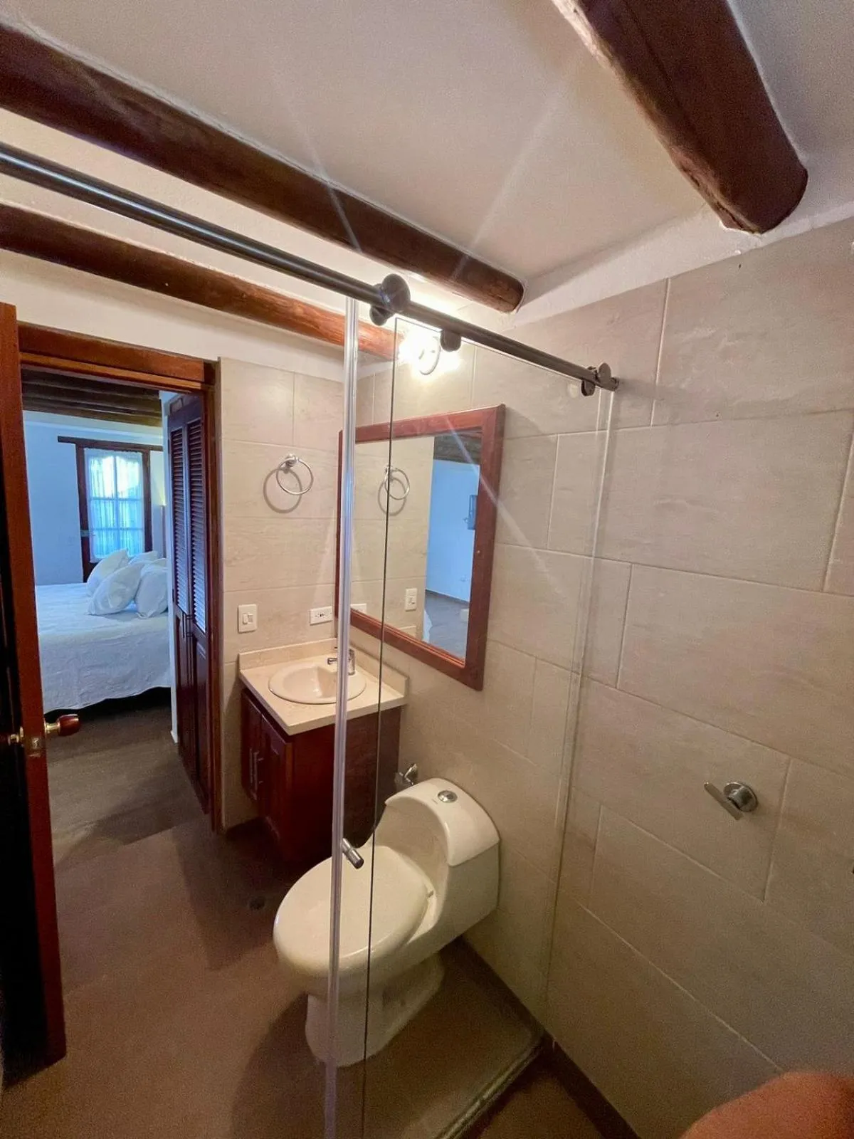 Toilet in Hotel Boutique Cenit