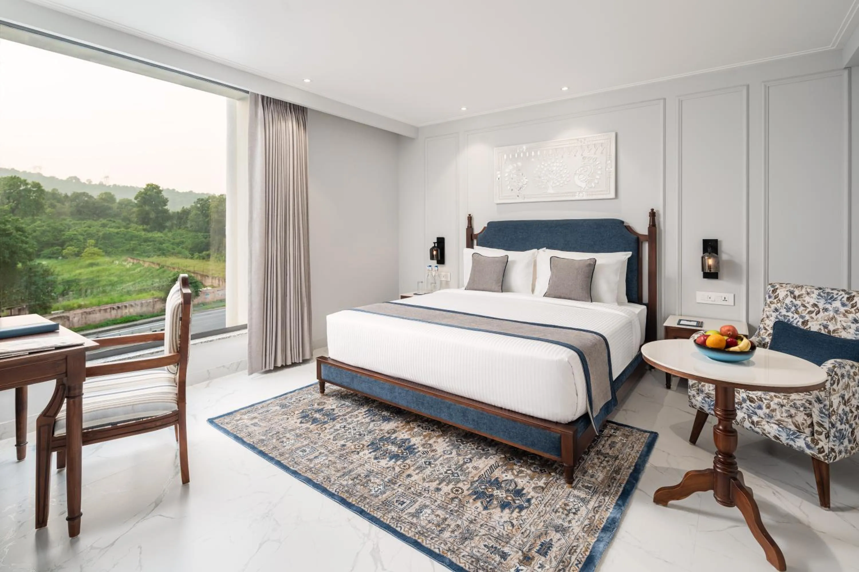 Bedroom, Bed in MJ Sarovar Portico Haridwar