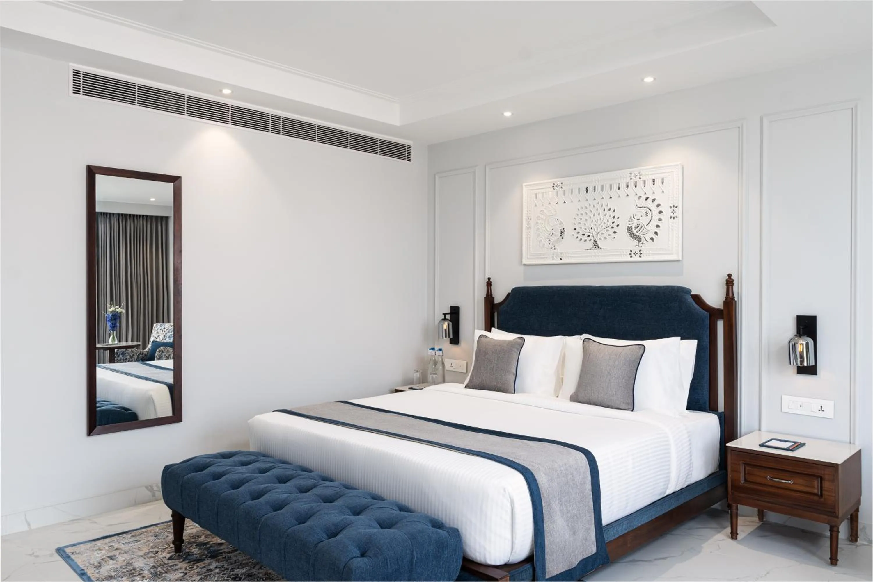 Bedroom, Bed in MJ Sarovar Portico Haridwar