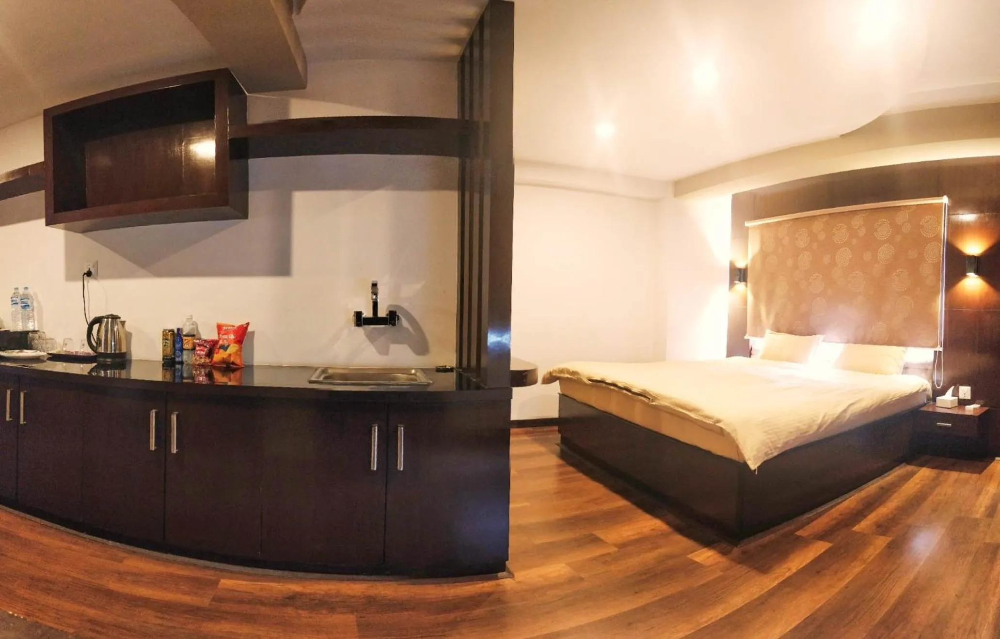 Bed in Quays Himalayan