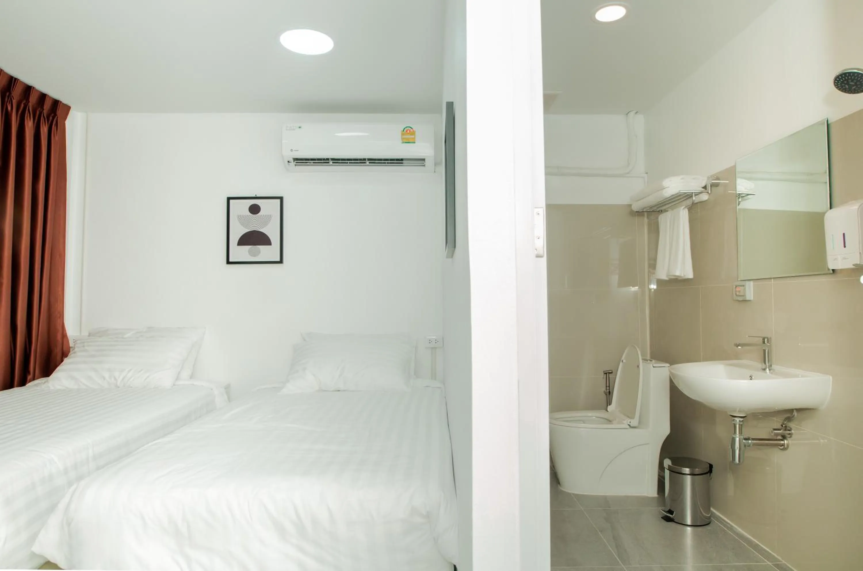 Bed in The Hostel Era