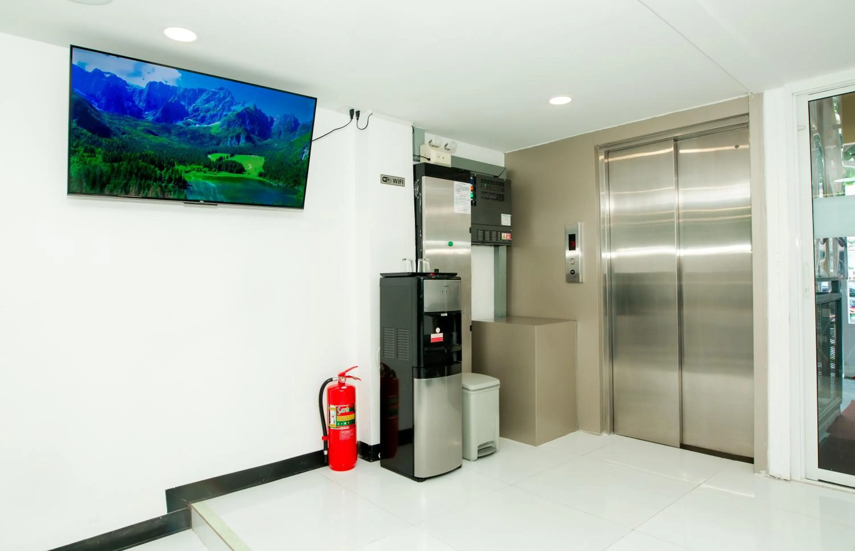 elevator in The Hostel Era