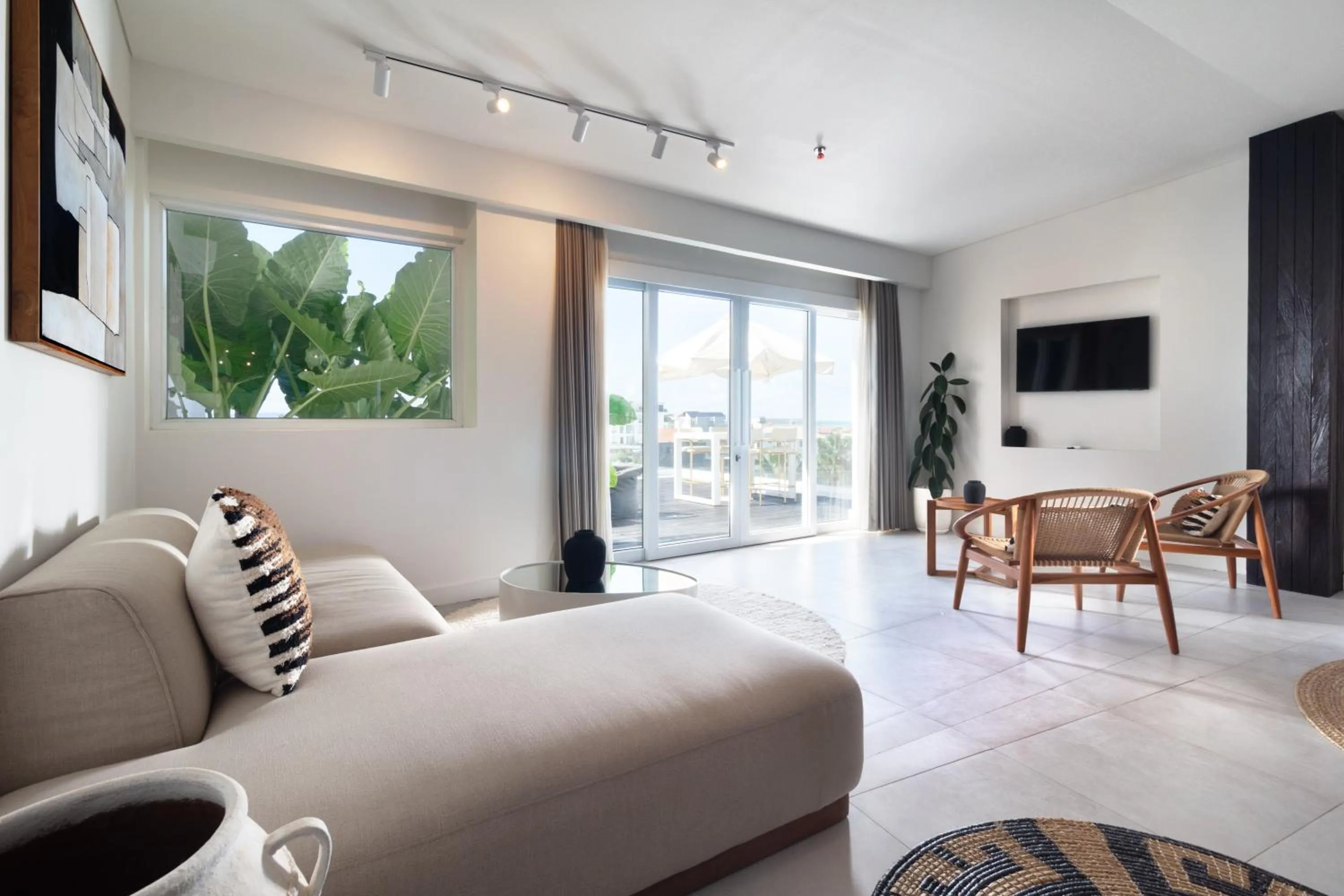 Living room in The Cruise Berawa - Design Apartments & Penthouses by CPM Bali