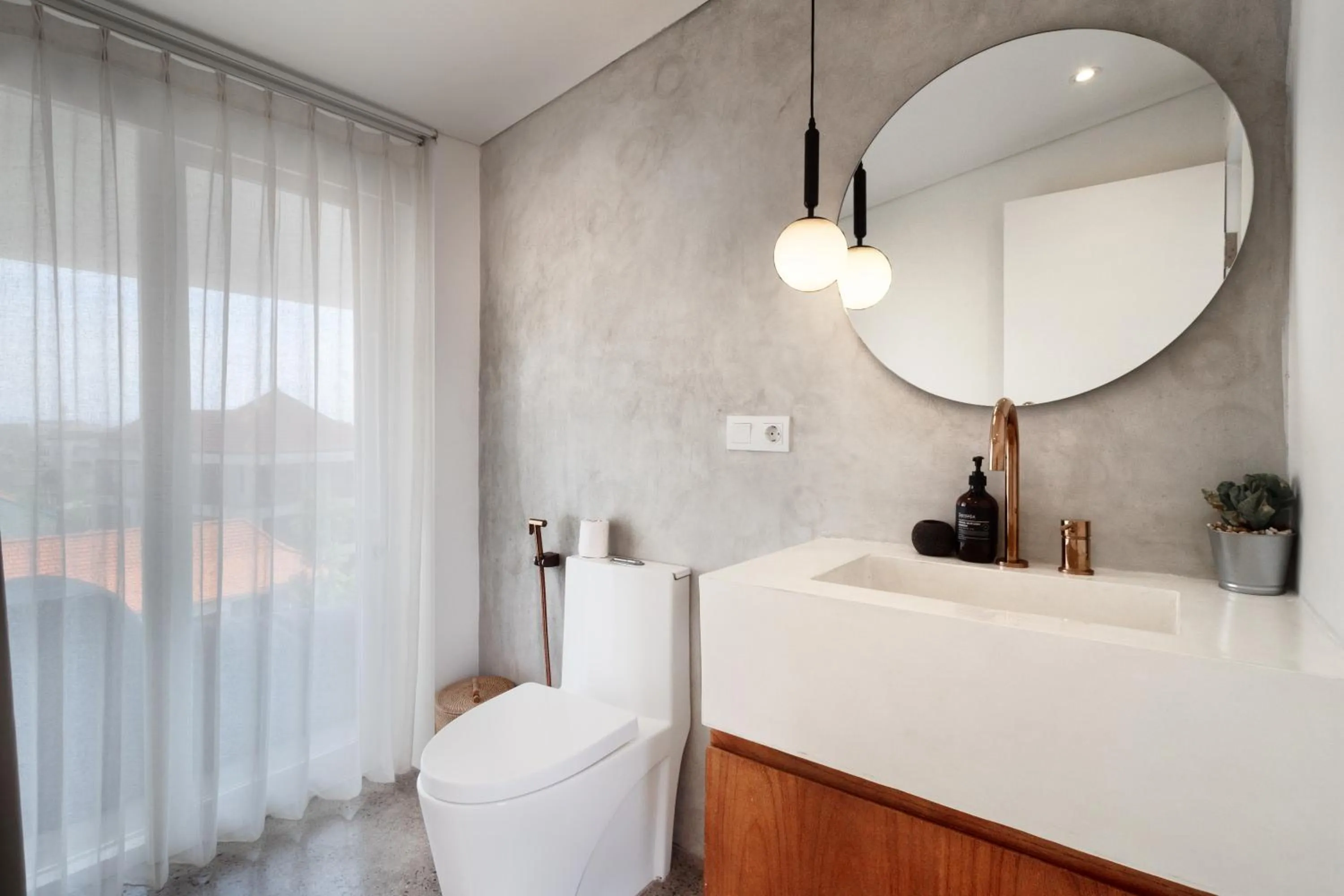Toilet in The Cruise Berawa - Design Apartments & Penthouses by CPM Bali