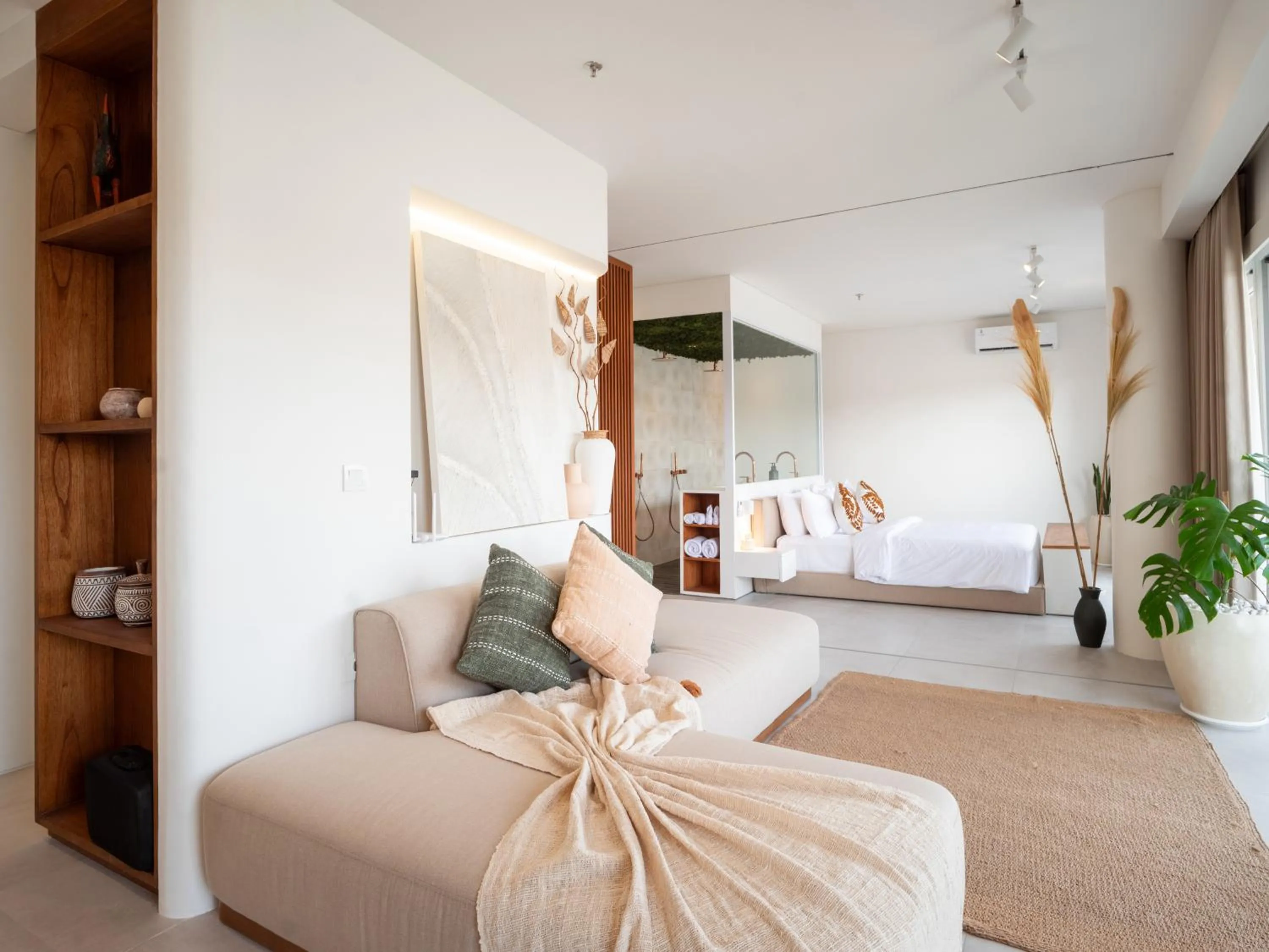 Bed in The Cruise Berawa - Design Apartments & Penthouses by CPM Bali