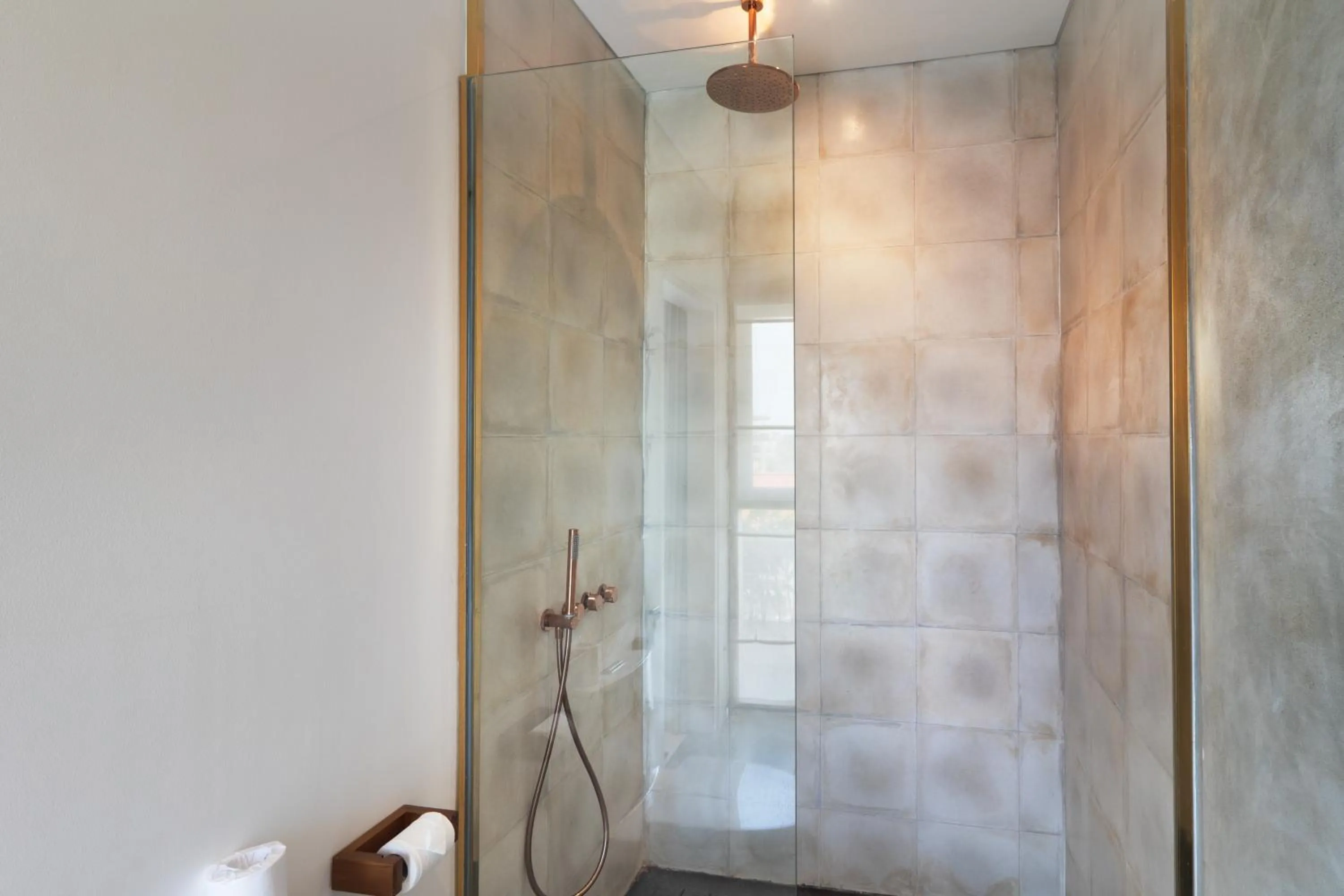 Shower in The Cruise Berawa - Design Apartments & Penthouses by CPM Bali