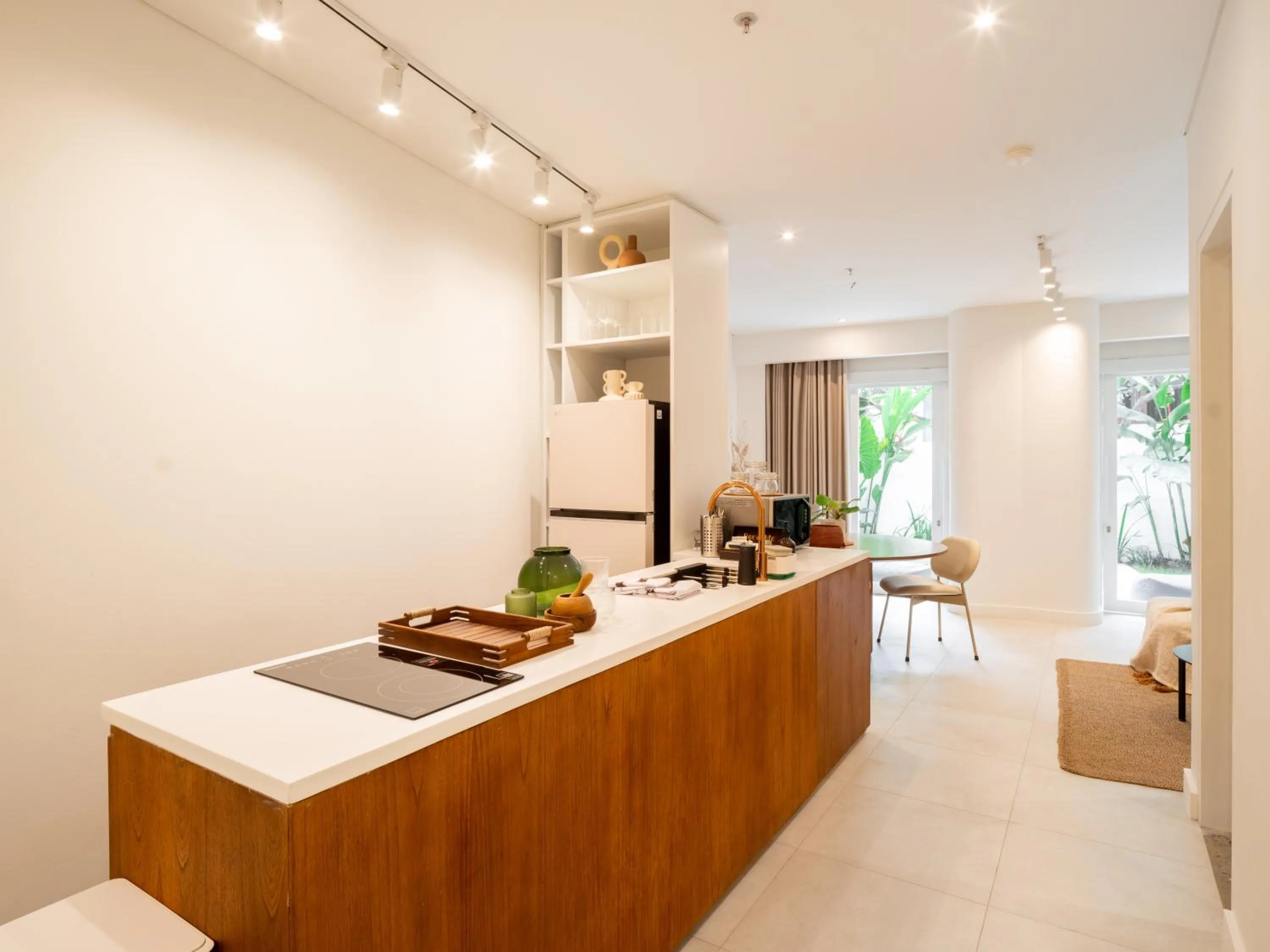 Kitchen or kitchenette in The Cruise Berawa - Design Apartments & Penthouses by CPM Bali