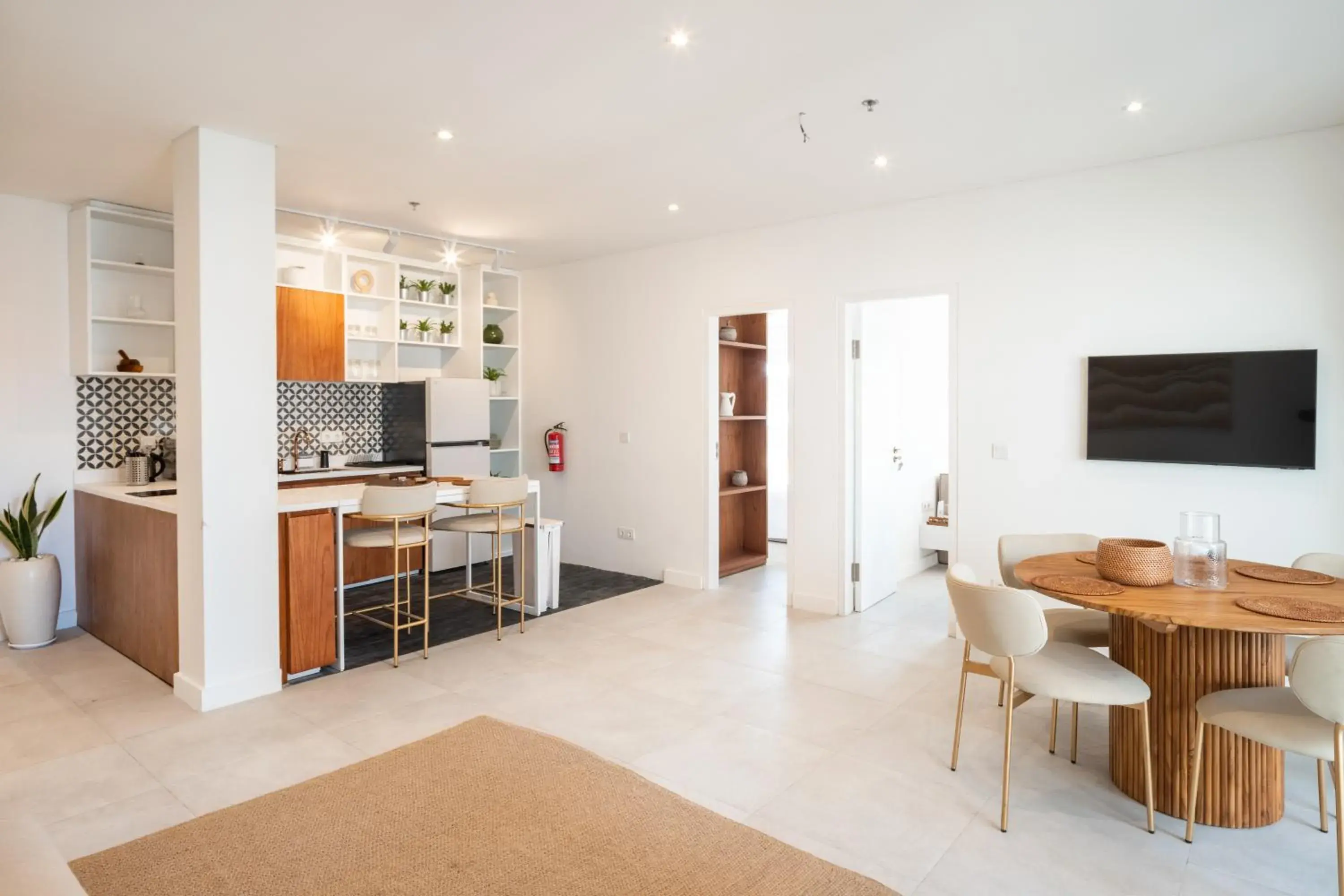 Two-Bedroom Suite in The Cruise Berawa - Design Apartments & Penthouses by CPM Bali Two-Bedroom Suite in The Cruise Berawa - Design Apartments & Penthouses by CPM Bali