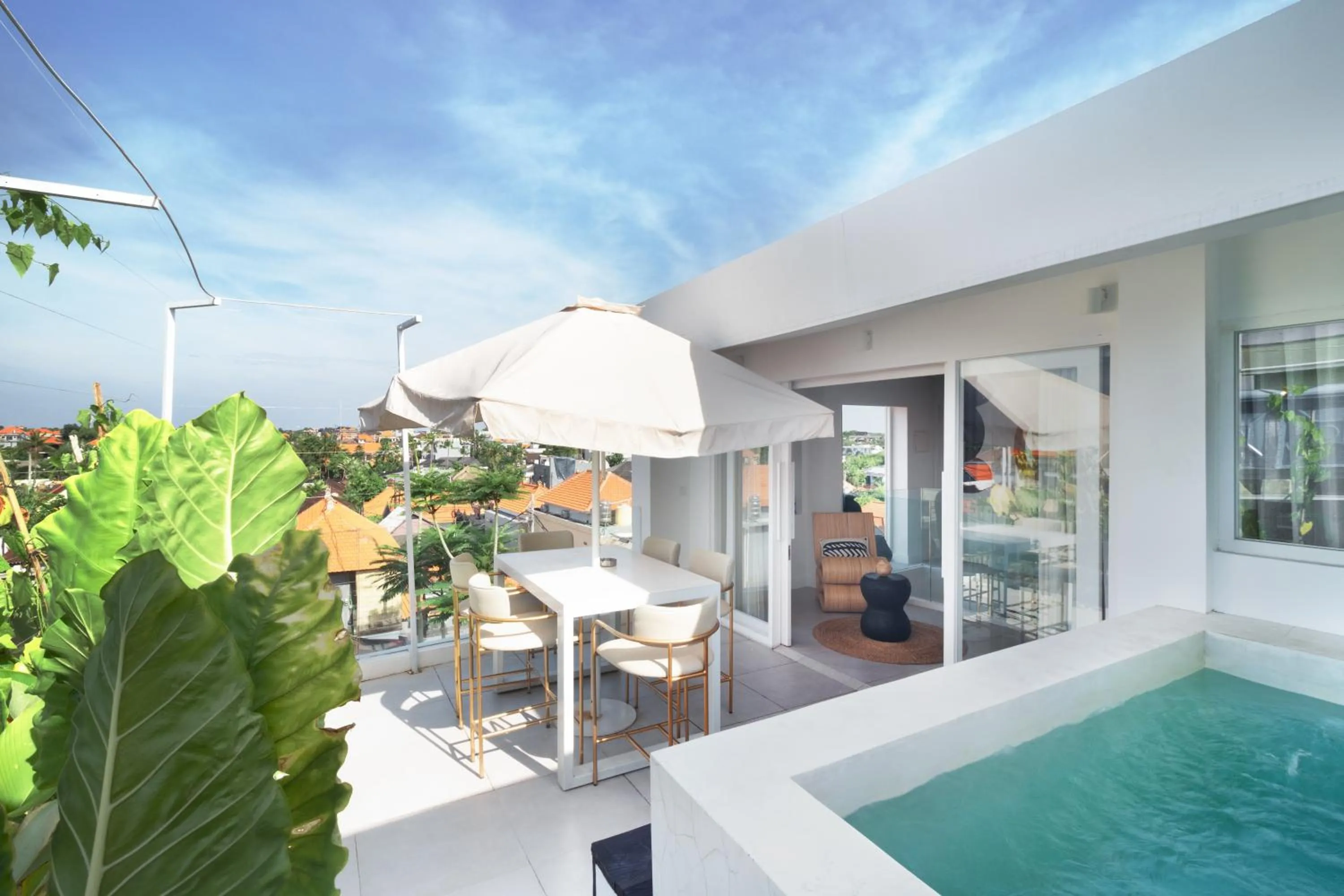 Balcony/Terrace in The Cruise Berawa - Design Apartments & Penthouses by CPM Bali