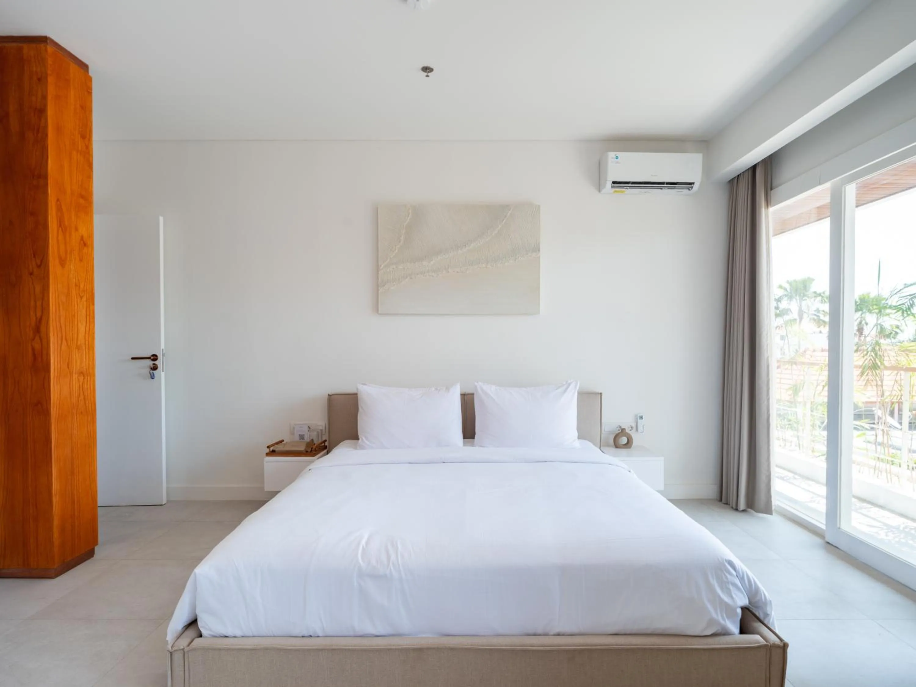 Bedroom, Bed in The Cruise Berawa - Design Apartments & Penthouses by CPM Bali