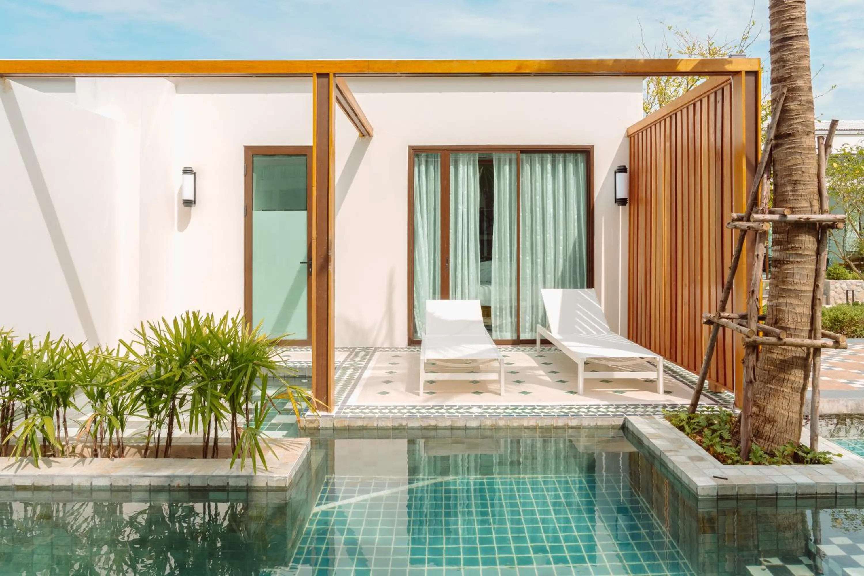 Property building in Sugar Marina Resort-LAGOON-Villas, Naiyang Beach