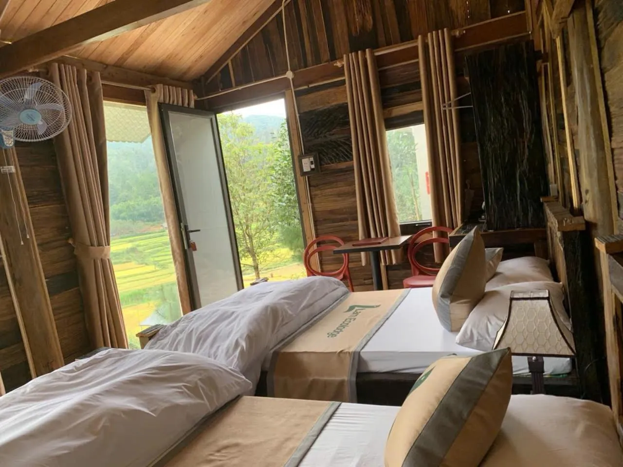 Bed in Lam Ecolodge Mu Cang Chai