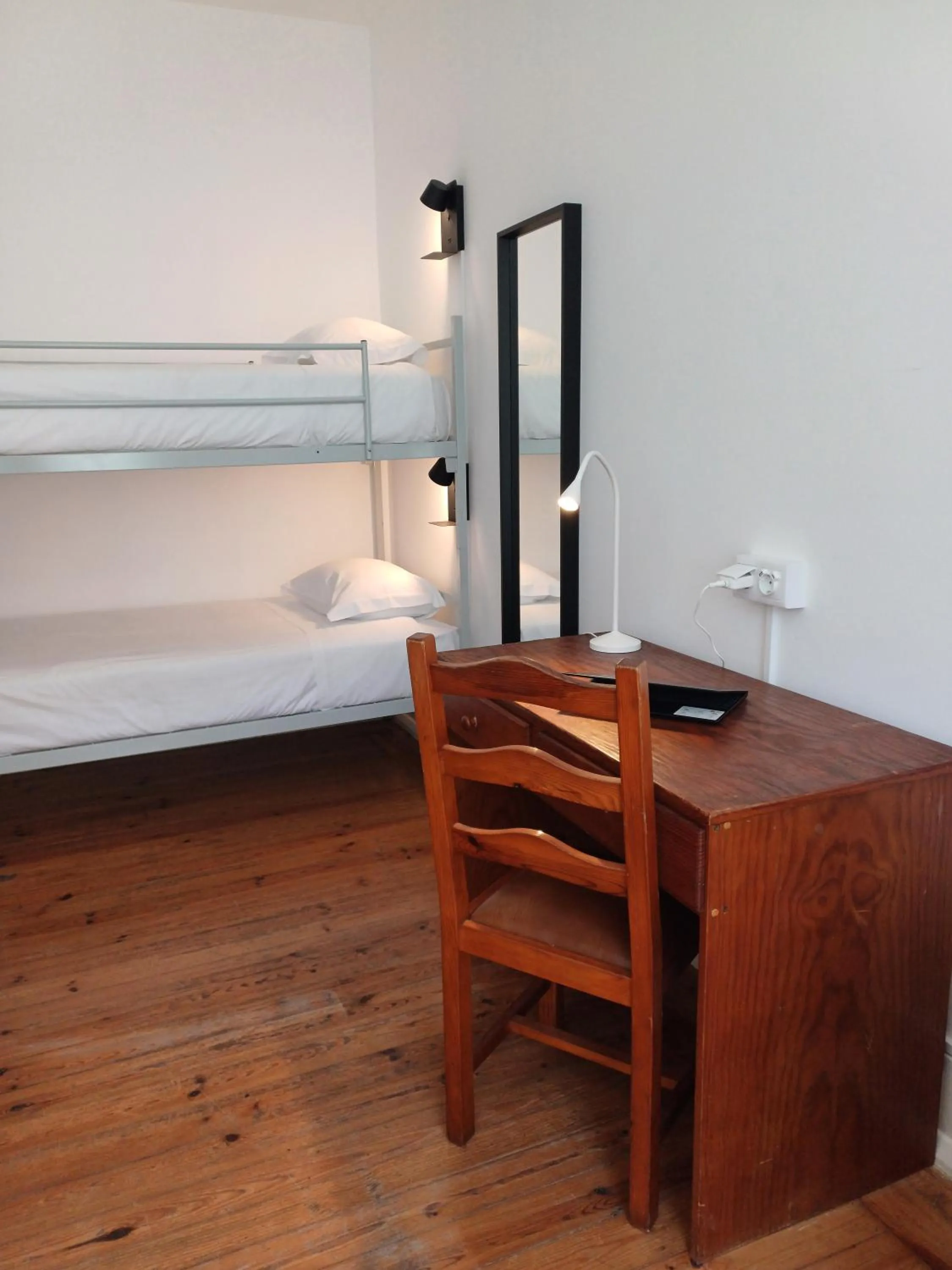 Bed in HI Coimbra - Pousada de Juventude