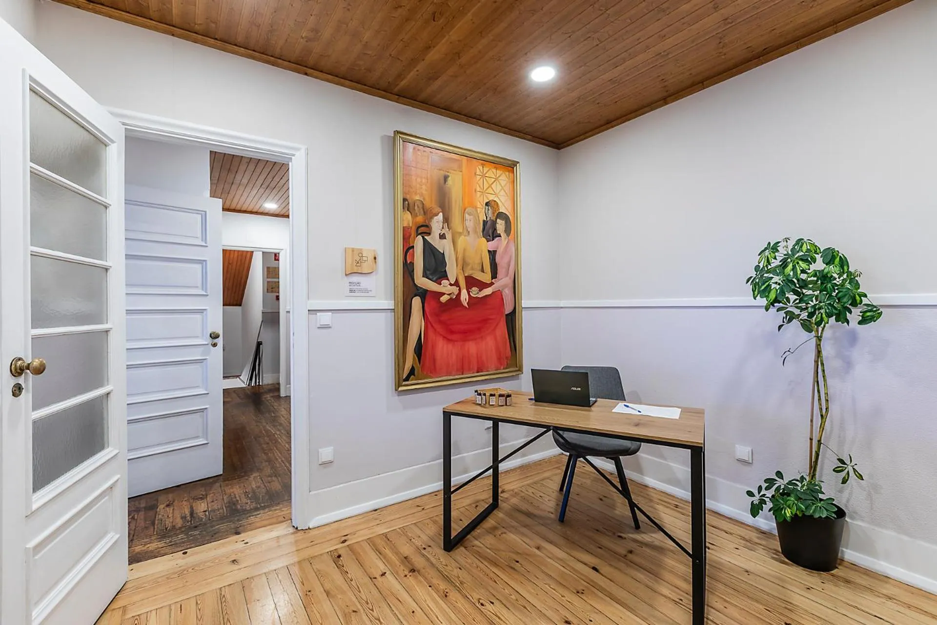 Lobby or reception in HI Coimbra - Pousada de Juventude