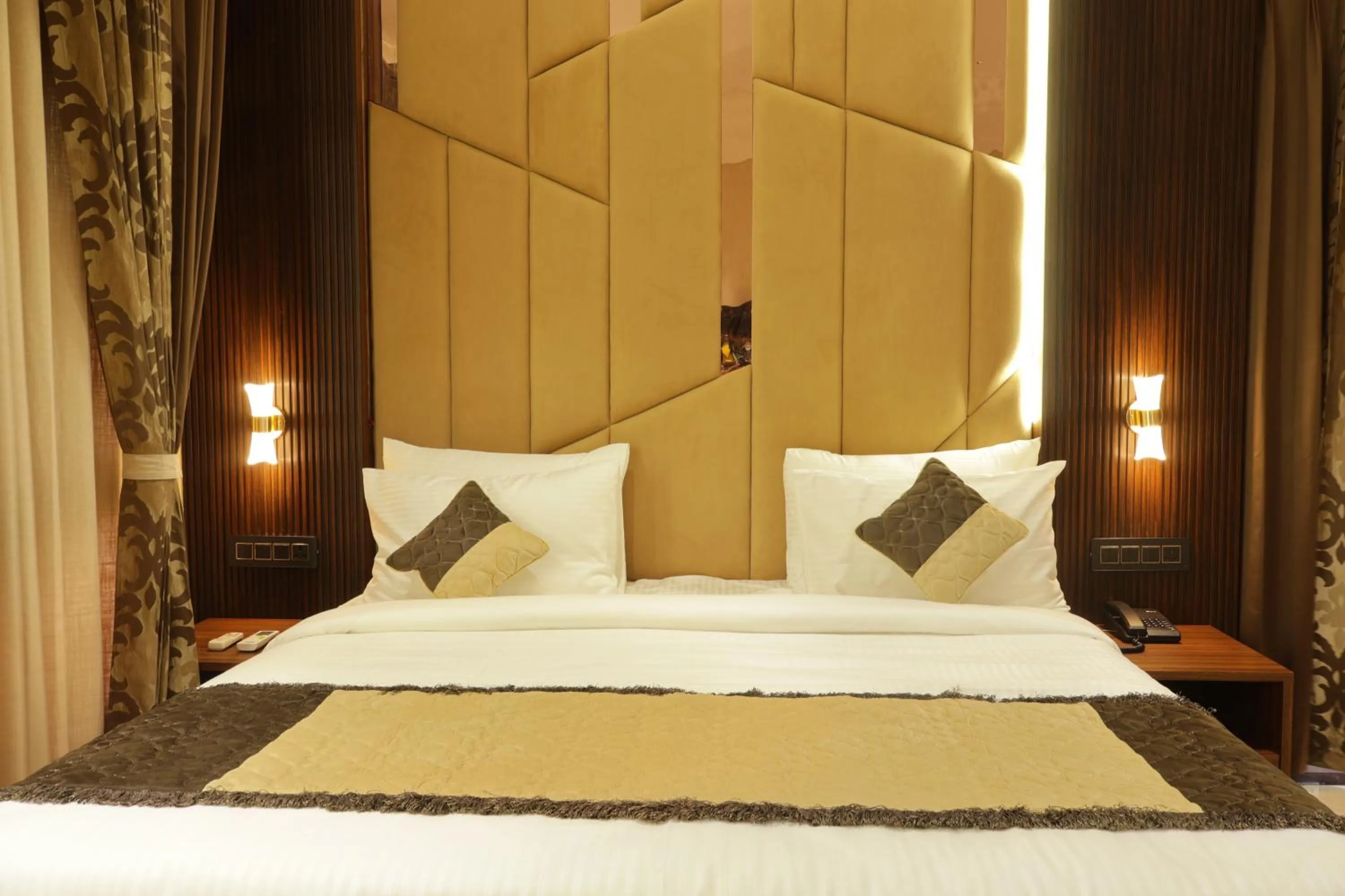 Bed in Suramya Homestay Near Shymala Hills