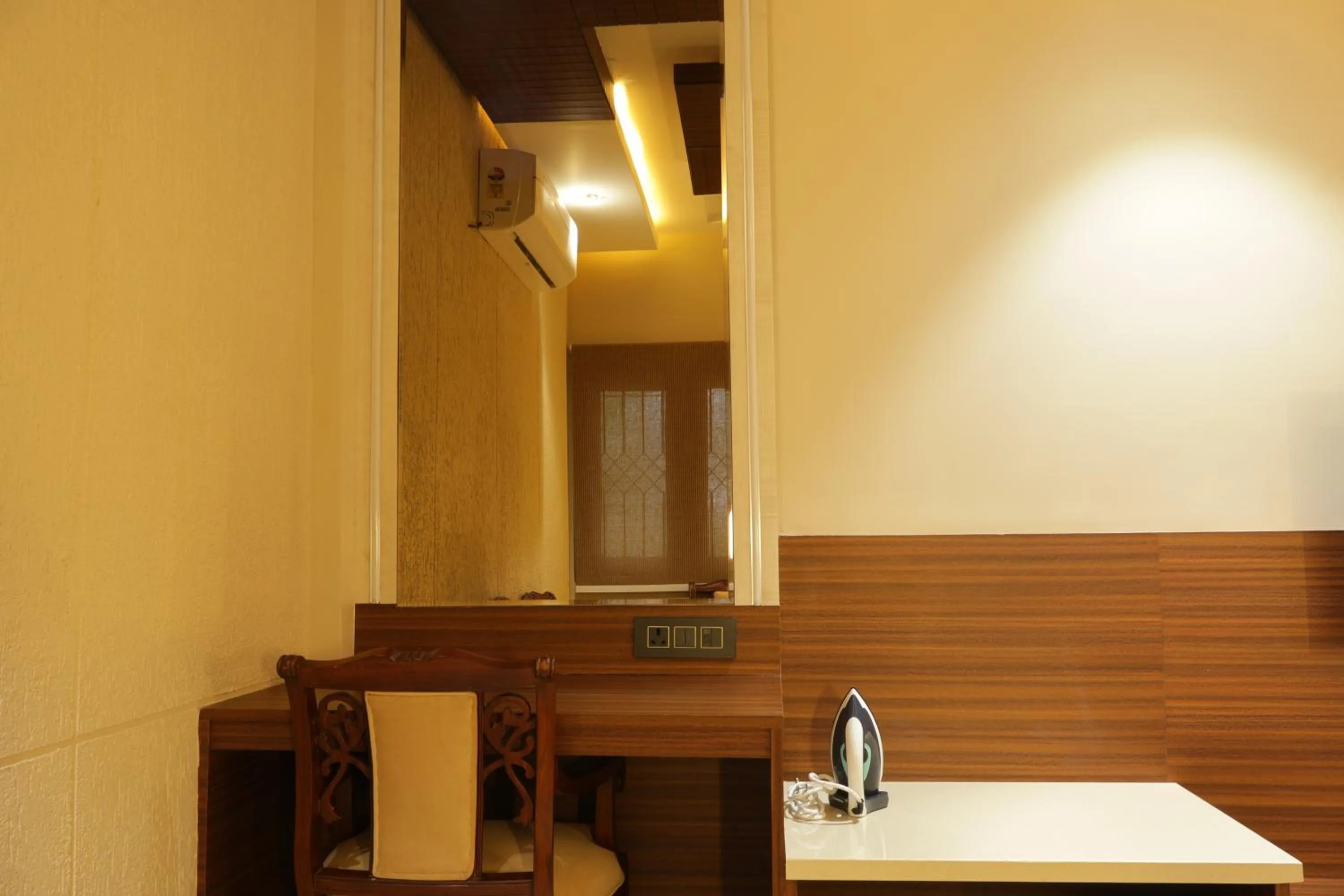 Bedroom in Suramya Homestay Near Shymala Hills