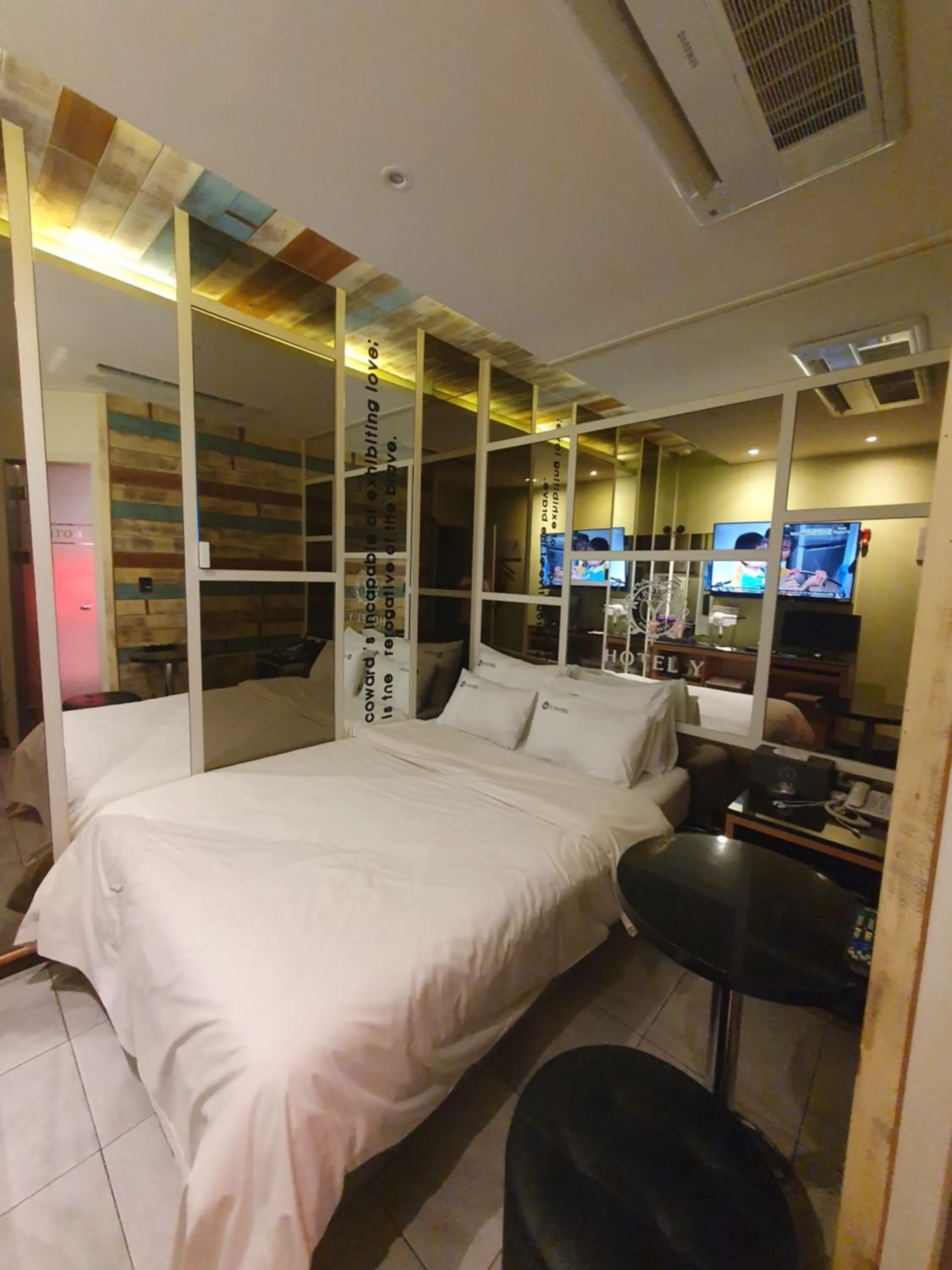 Bed in Eunpyeong Y Hotel
