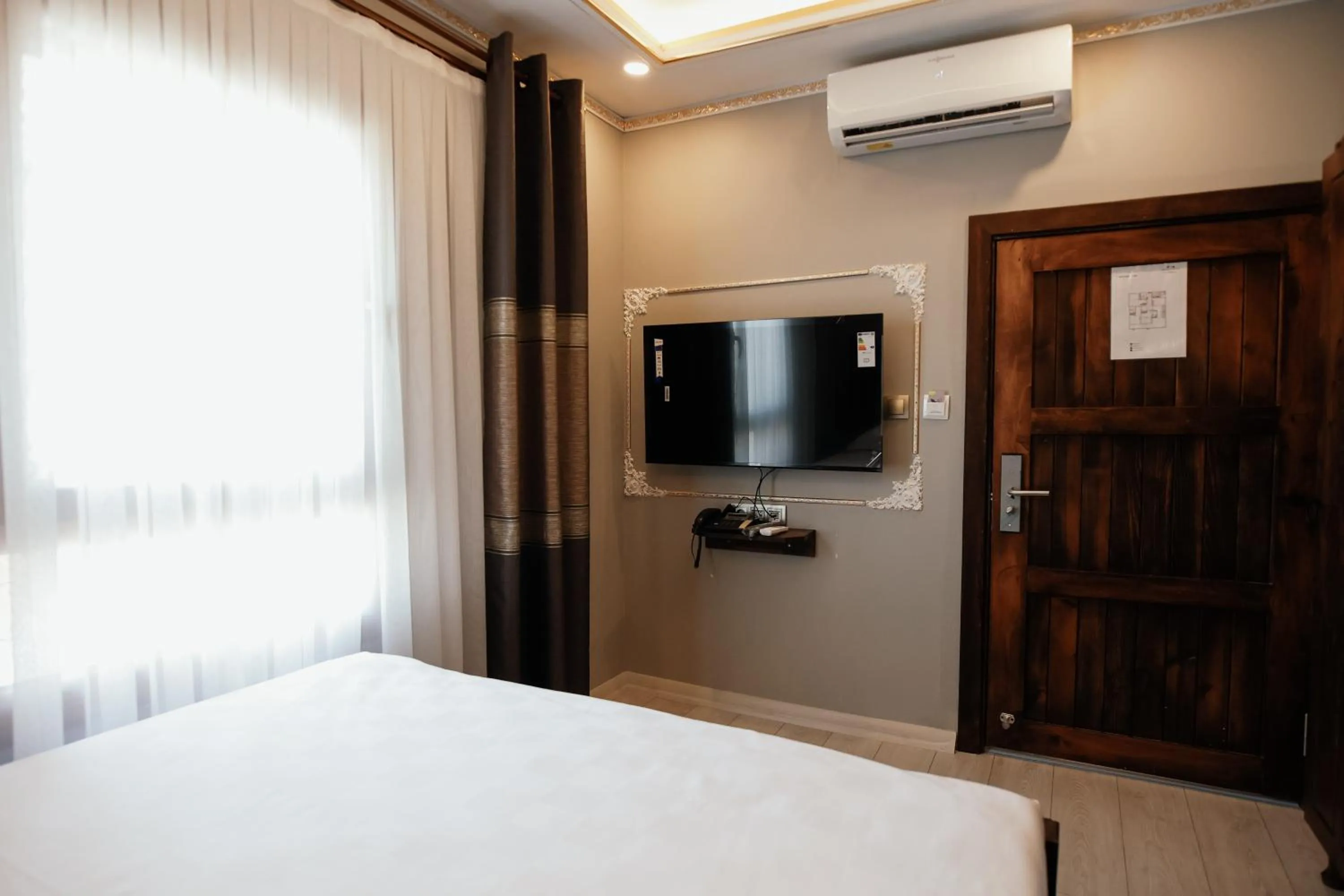 Bed in Minessa Konağı