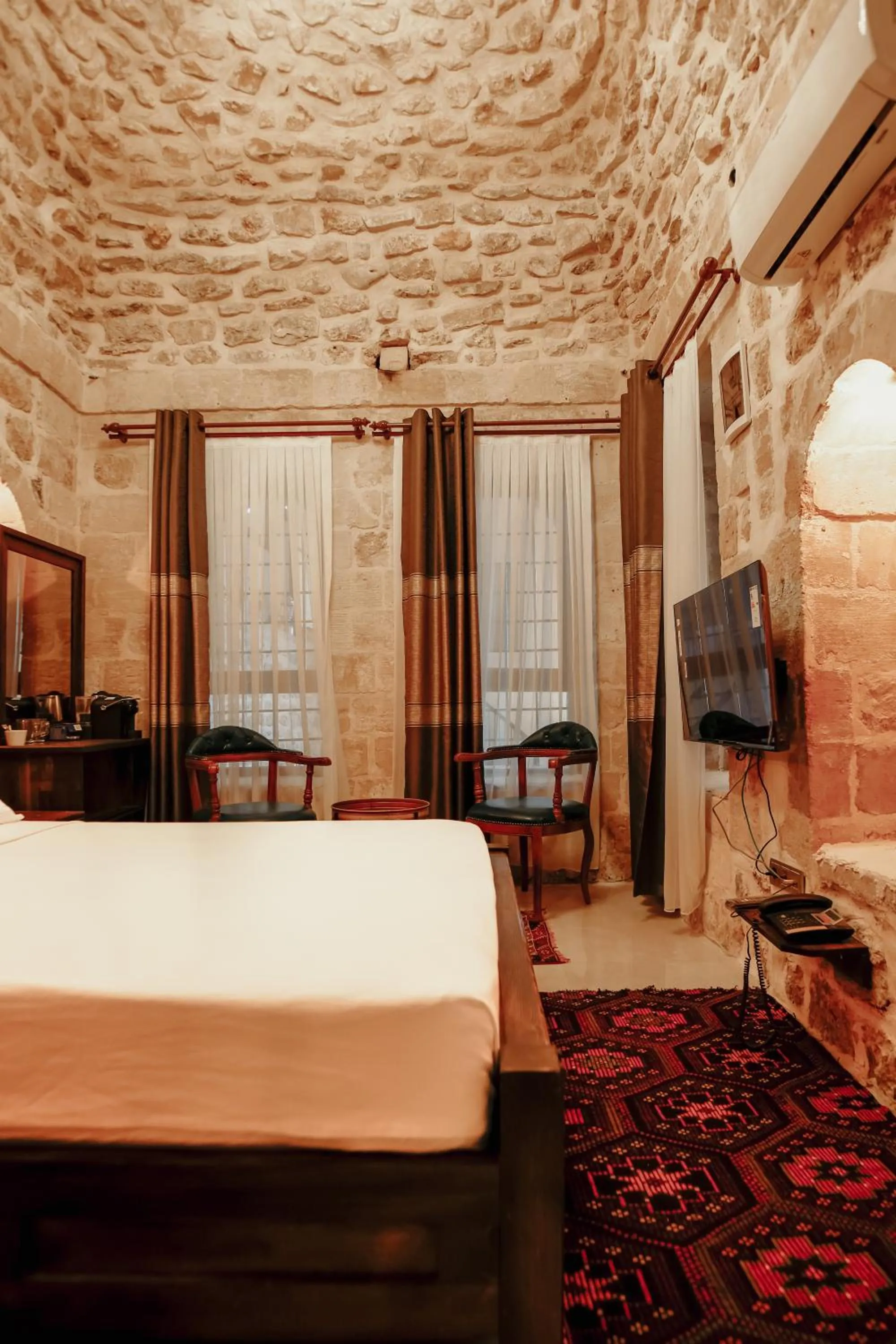 Bed in Minessa Konağı