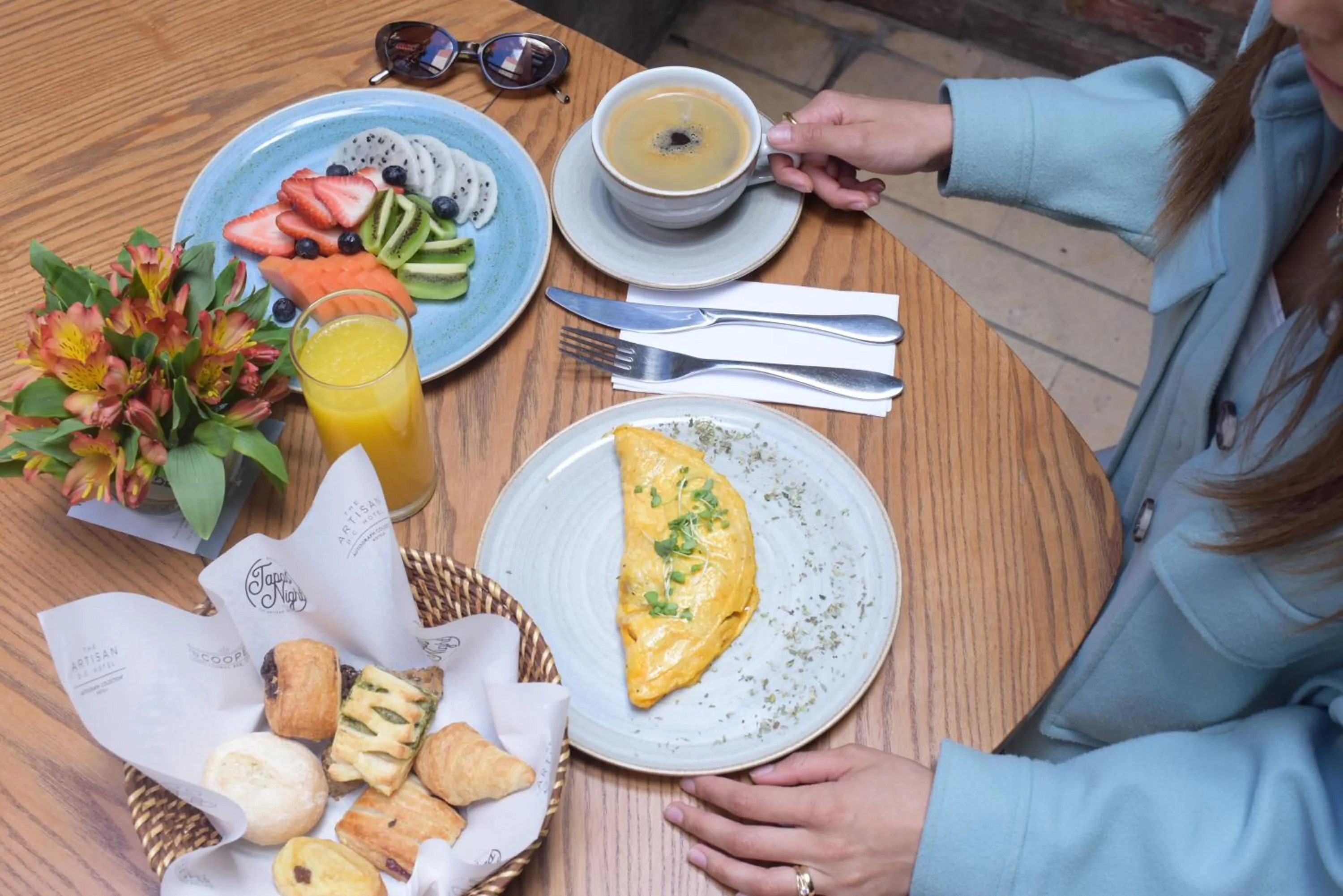 Restaurant/places to eat in The Artisan D.C. Hotel, Autograph Collection