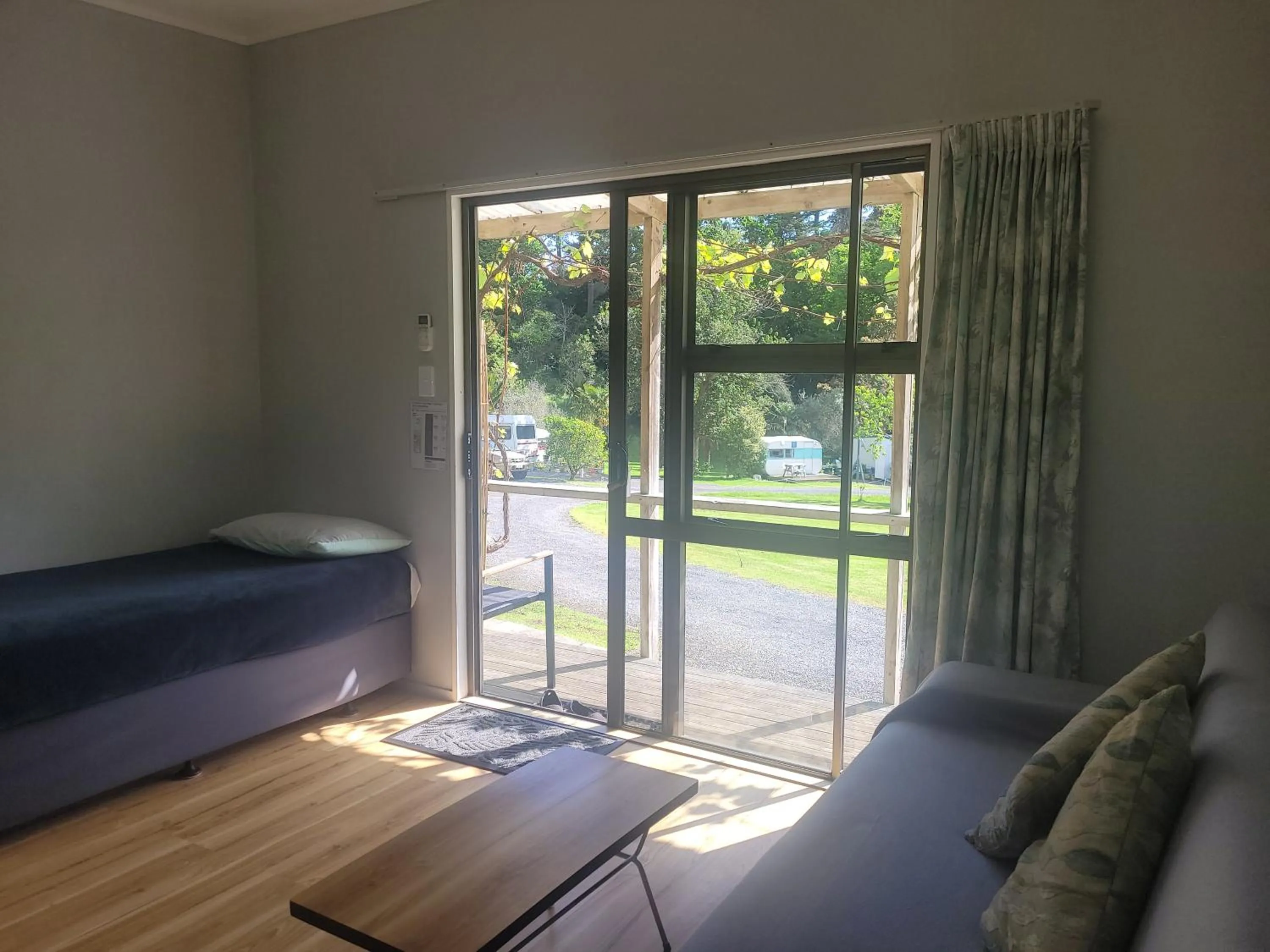 Property building, Bed in Dickson Holiday Park