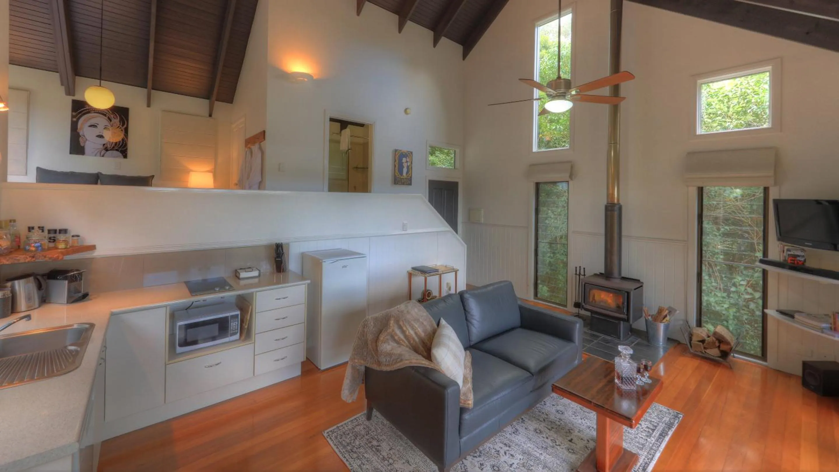 Living room in Montville Misty View Cottages