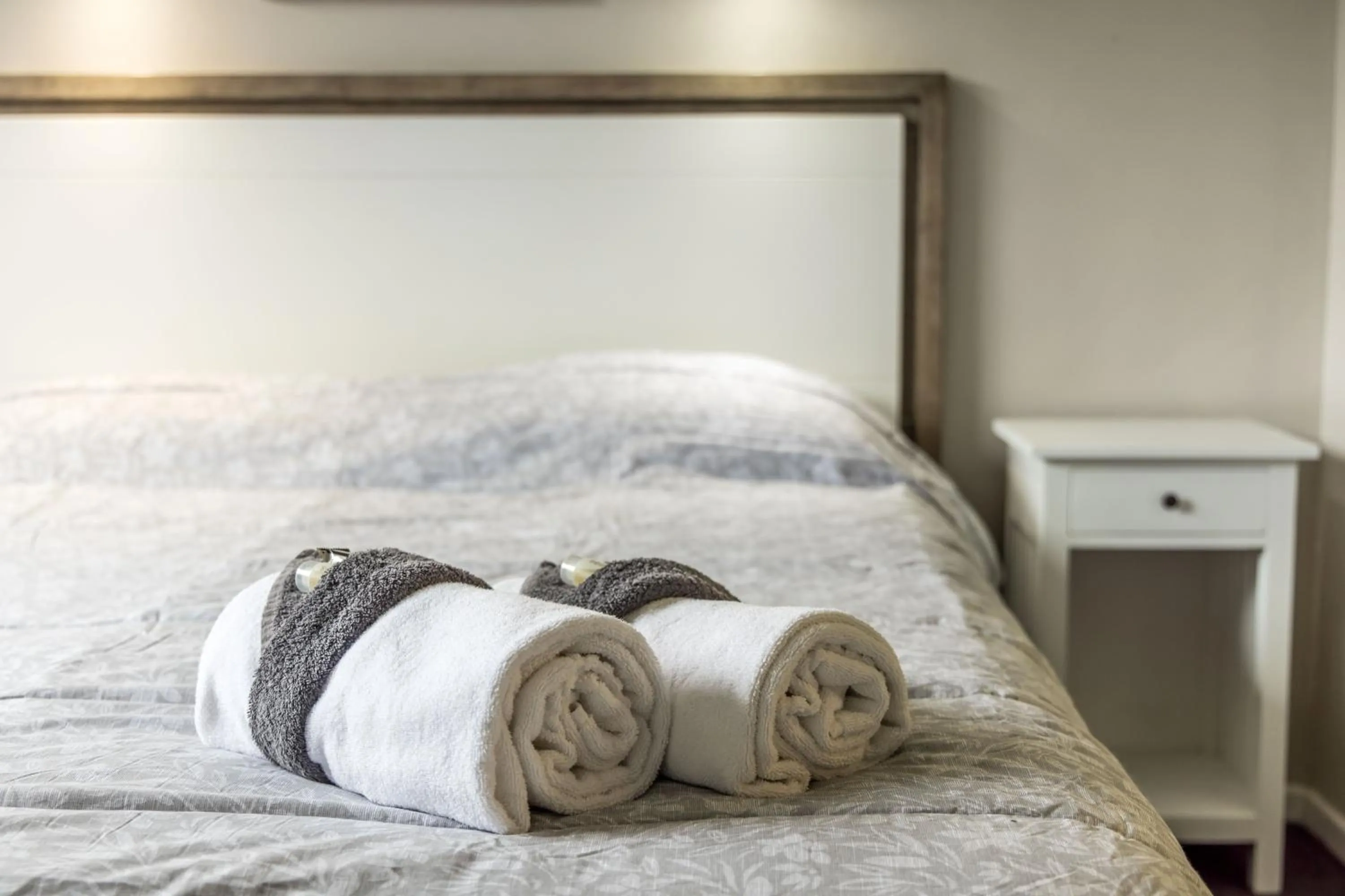 Bed in Sun Valley Motel