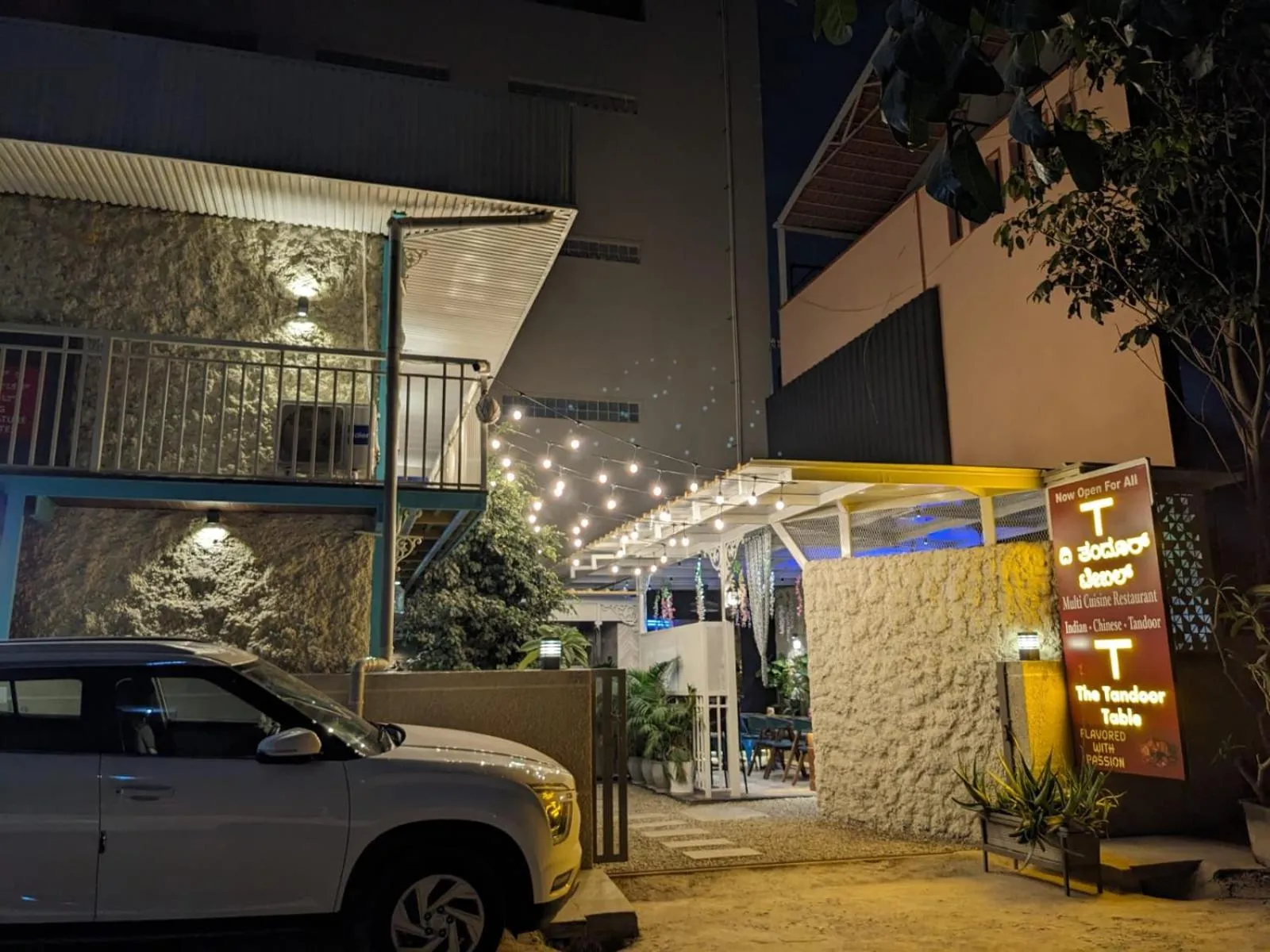 Restaurant/places to eat in LG Signature Suites kalyannagar